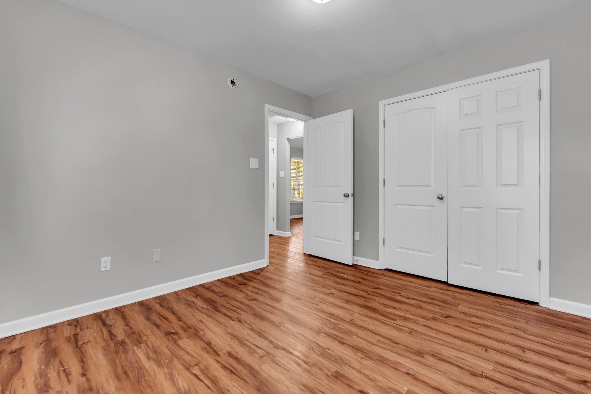 1322 Larkin Ave Property Photo 17