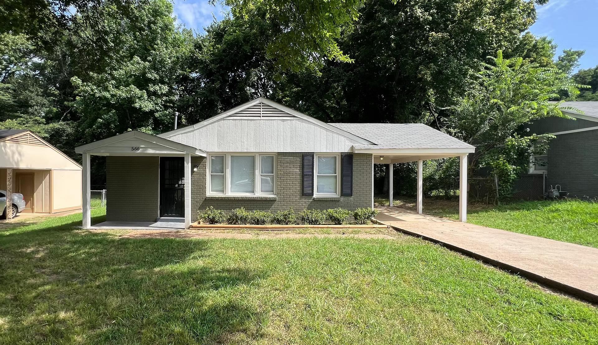 566 Jenson Rd Property Photo 1