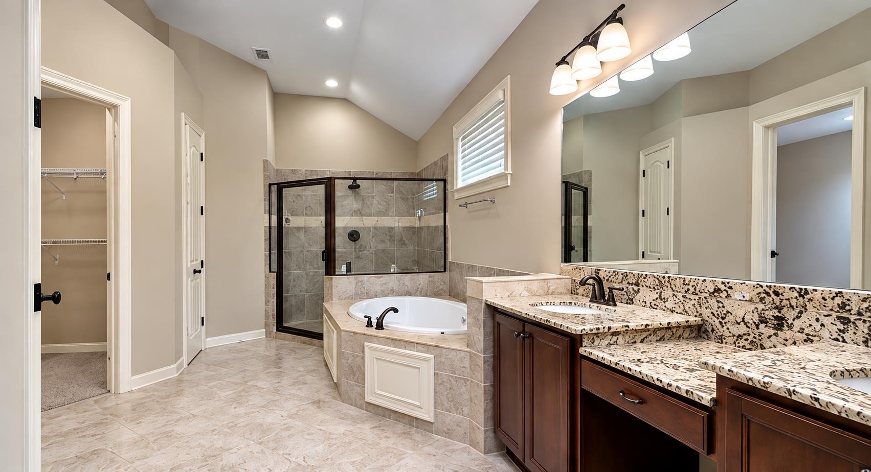4959 Canasta Cv Property Photo 12
