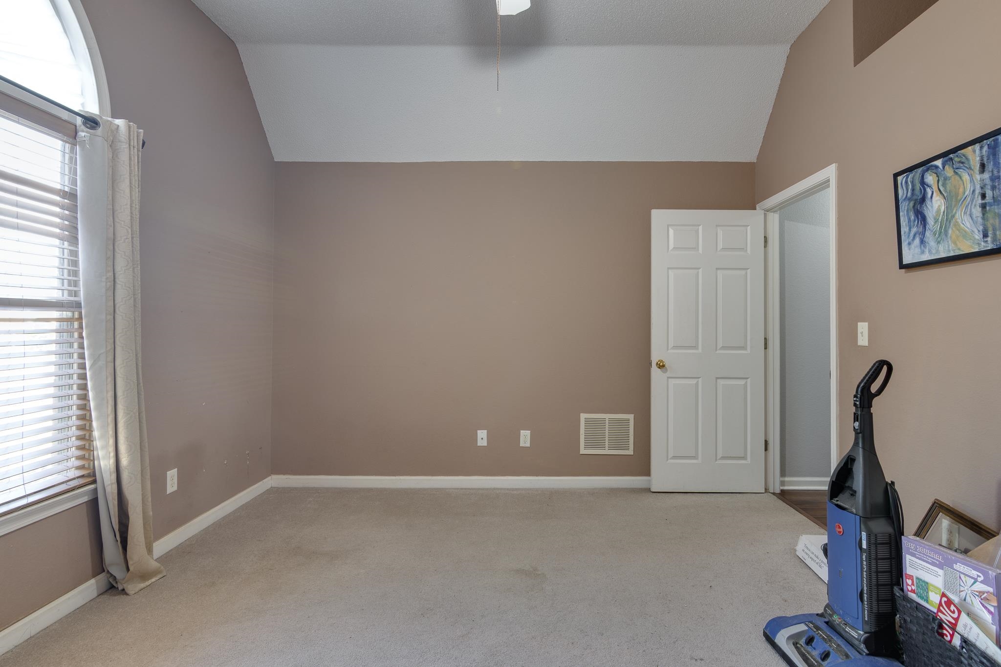5018 S Winberry Cv Property Photo 22