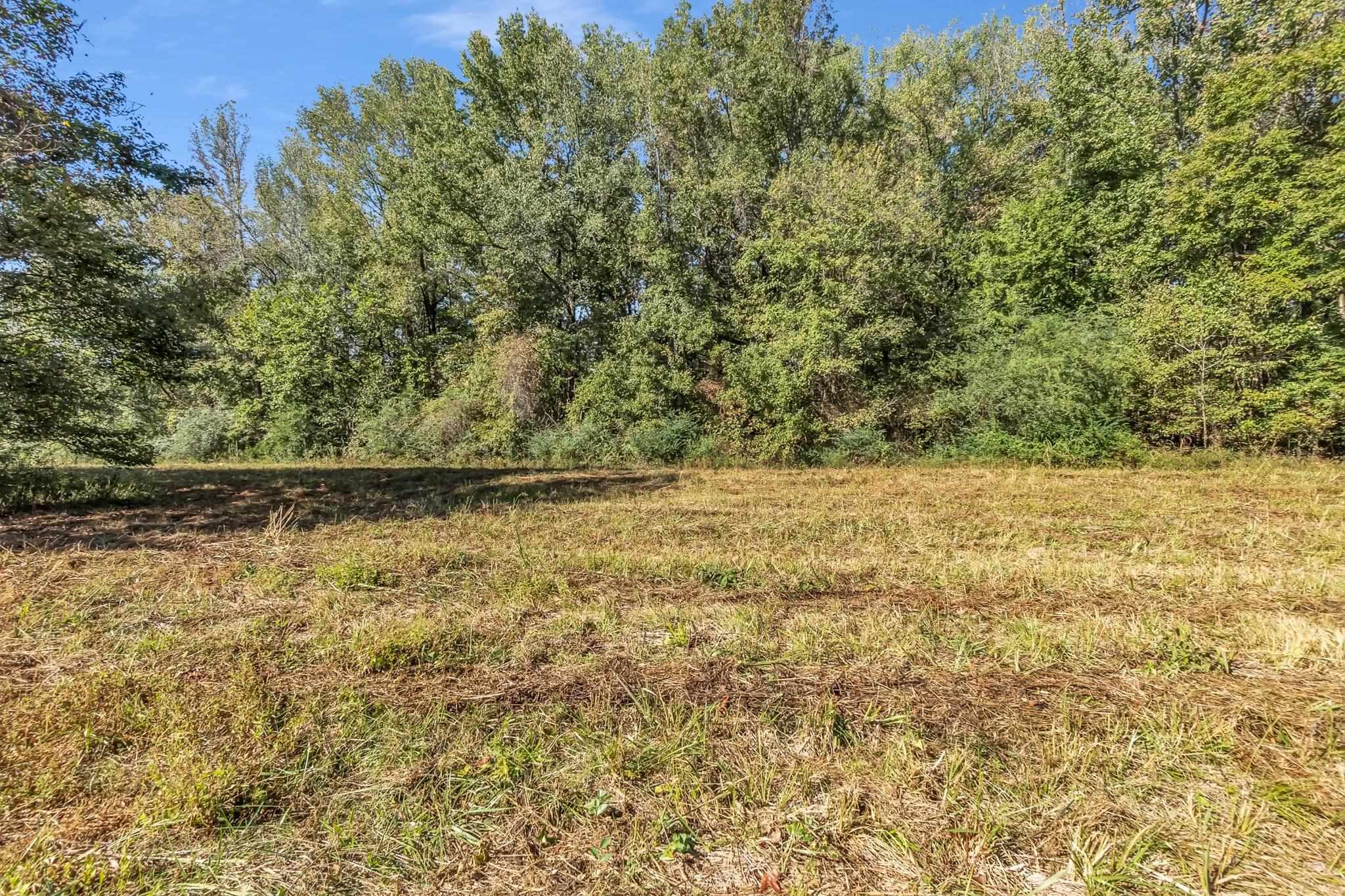 Lagrange Rd Property Photo 9