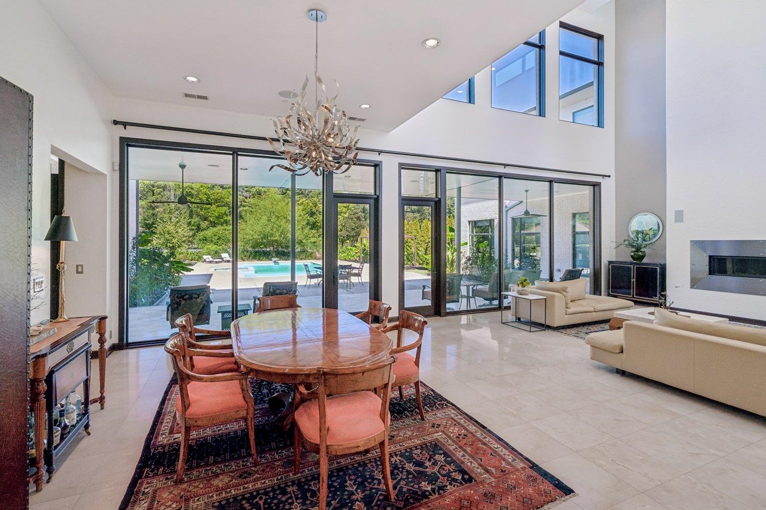 9942 Legends Dr Property Photo 12