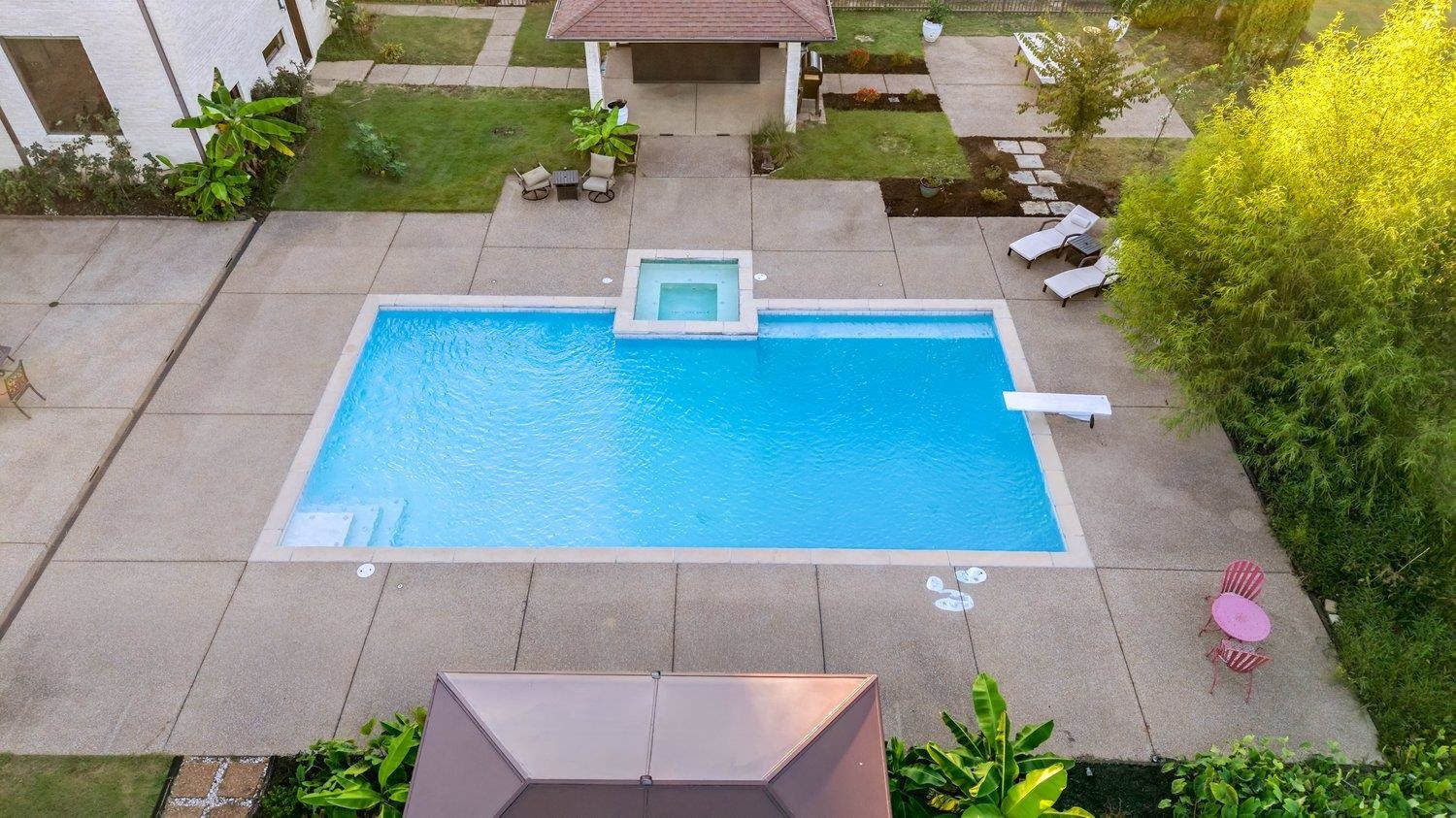 9942 Legends Dr Property Photo 38