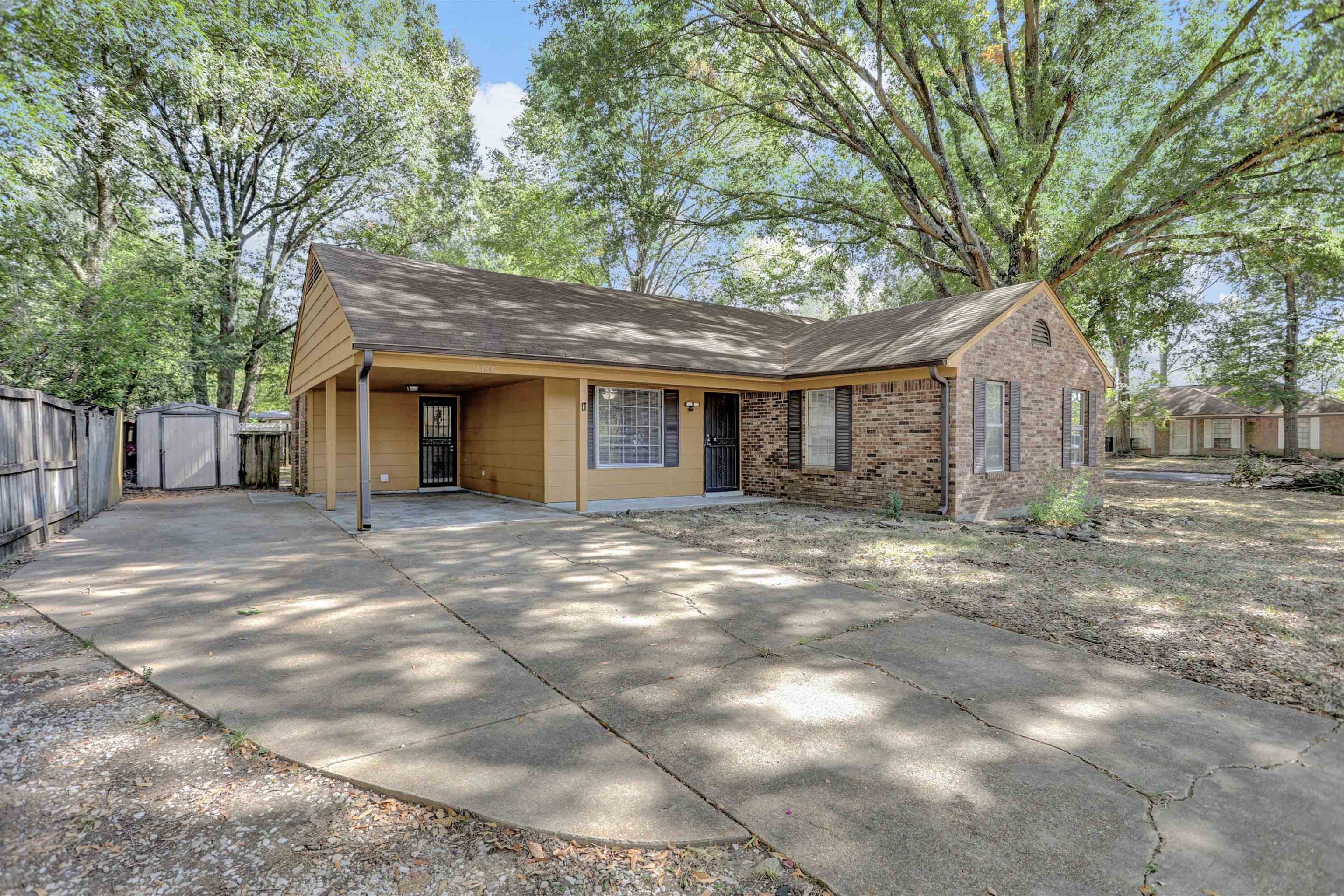 1188 Garden Rd Property Photo 2
