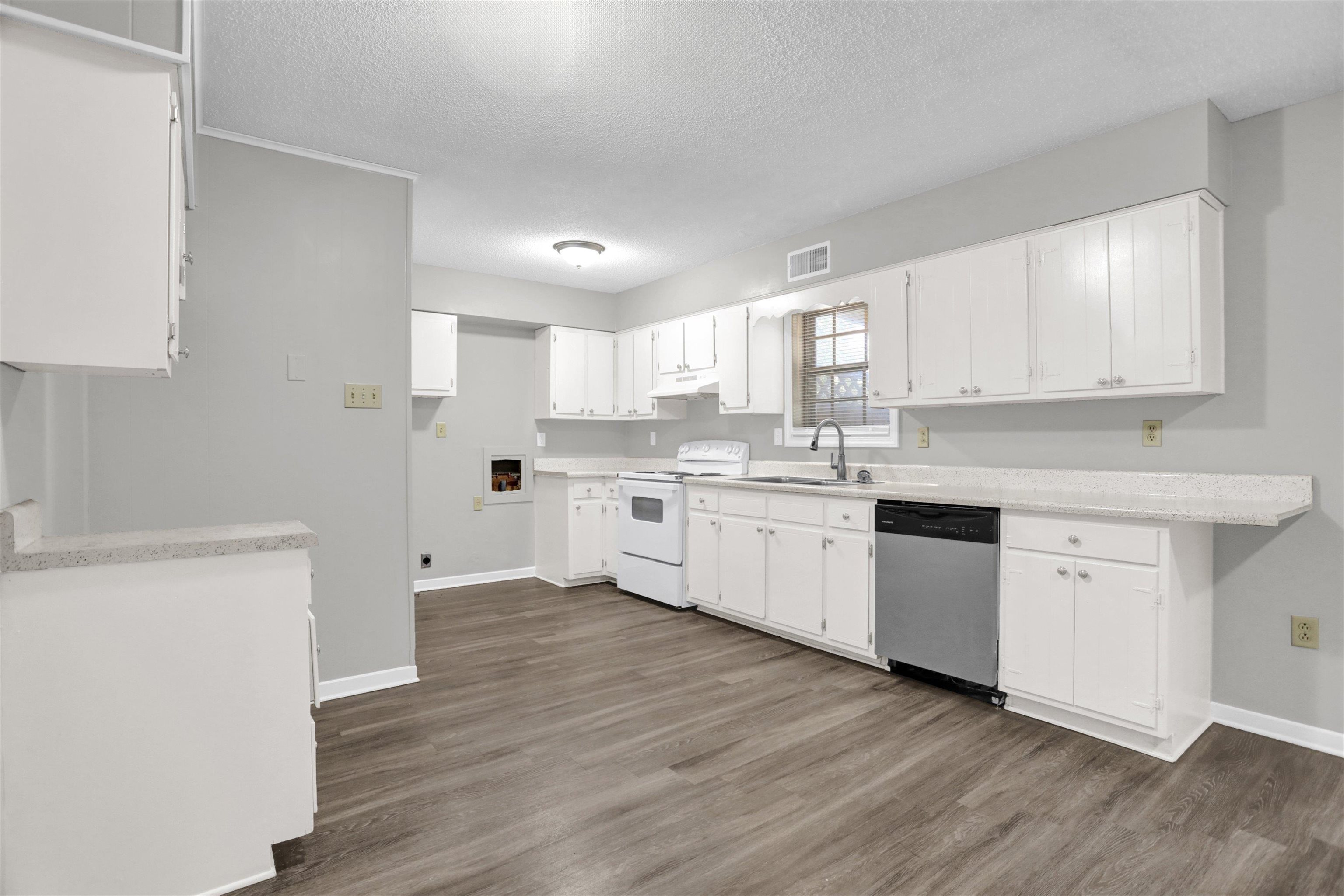1188 Garden Rd Property Photo 11