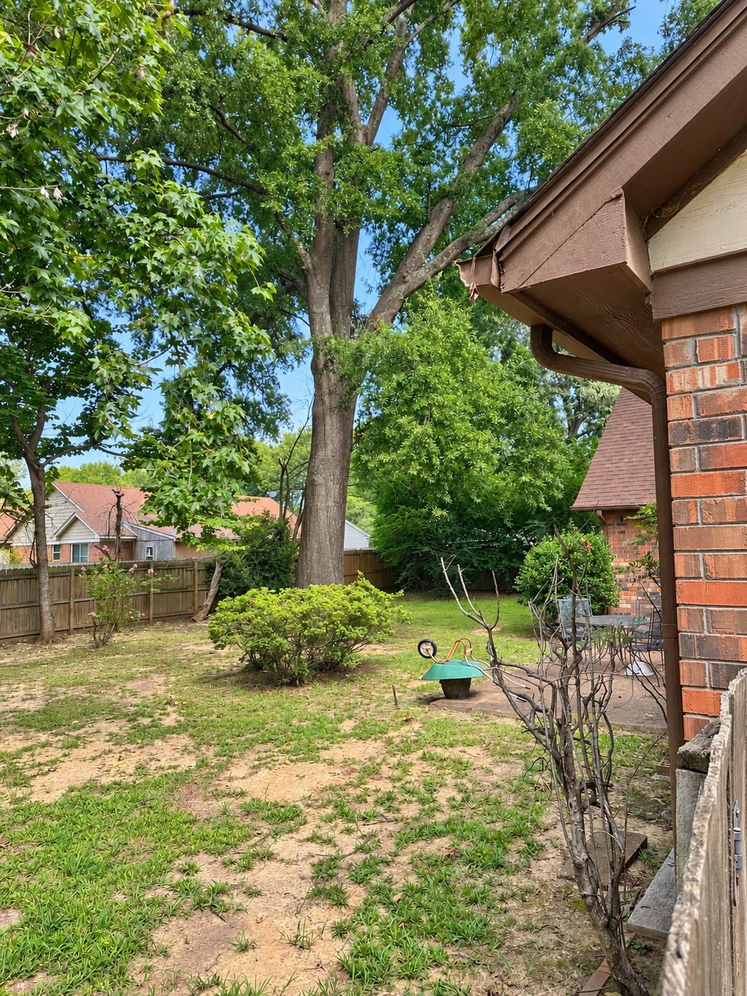 3059 Edgeworth Ln Property Photo 12
