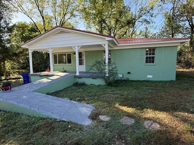 310 Geans Ln Property Photo 1