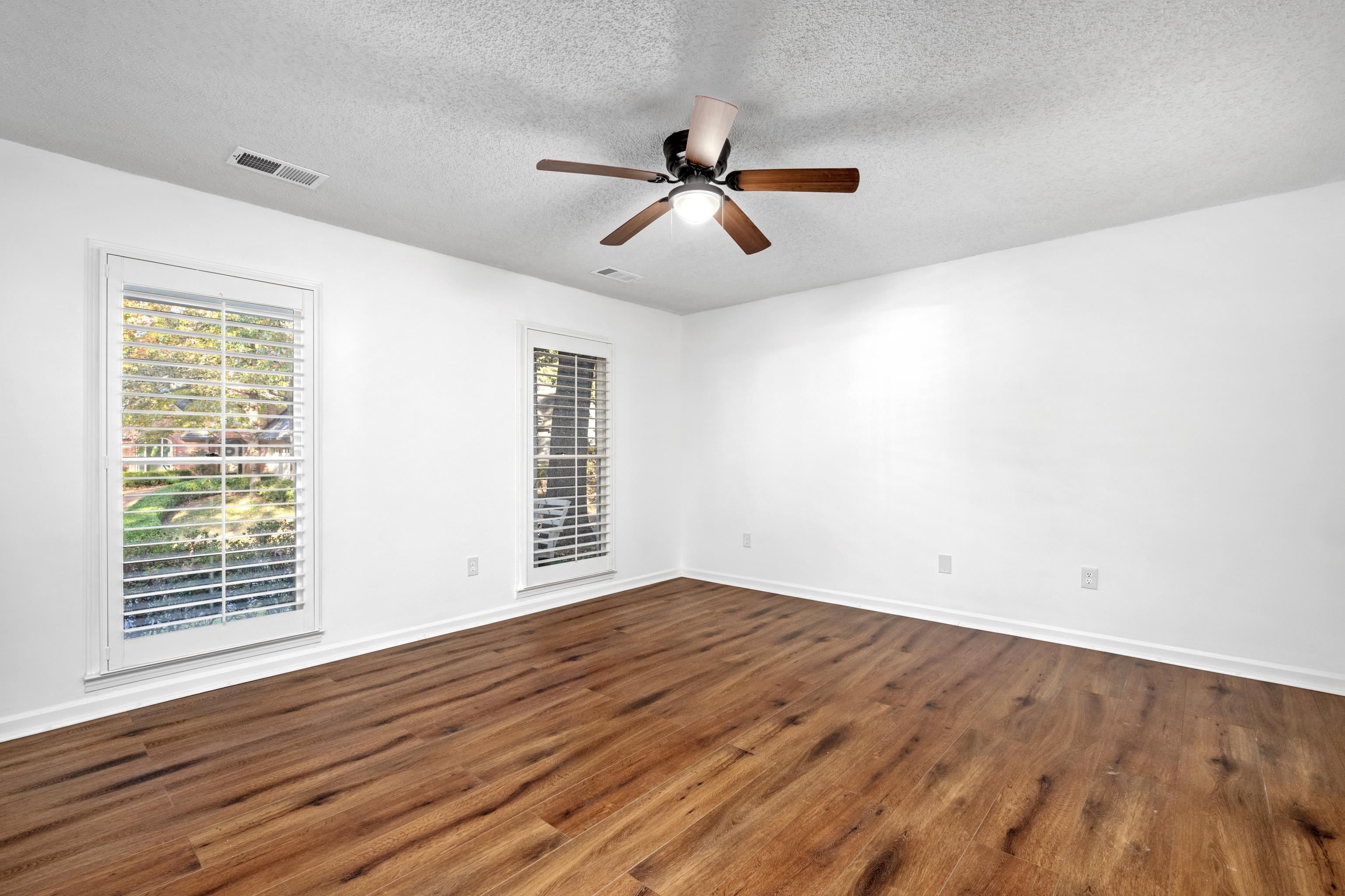 8675 Cedar Farms Dr Property Photo 5