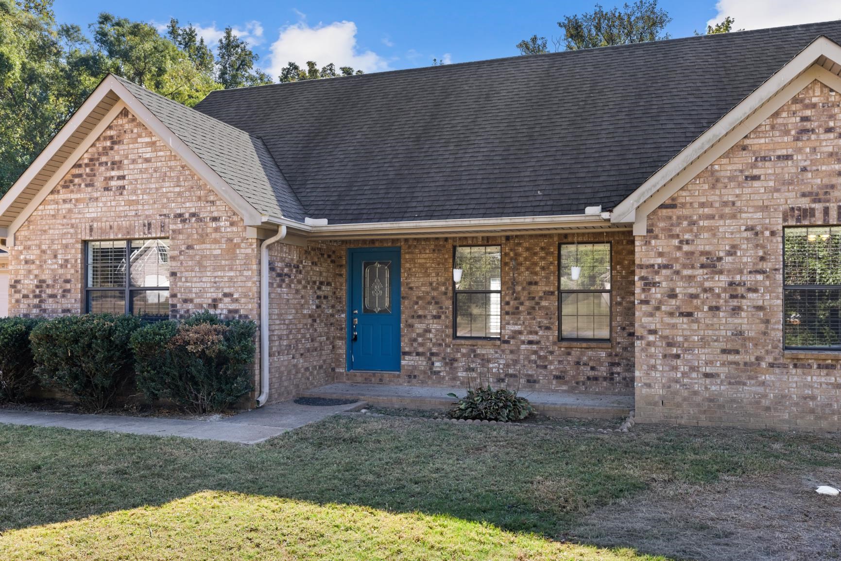 75 Mundell Cv Property Photo 2