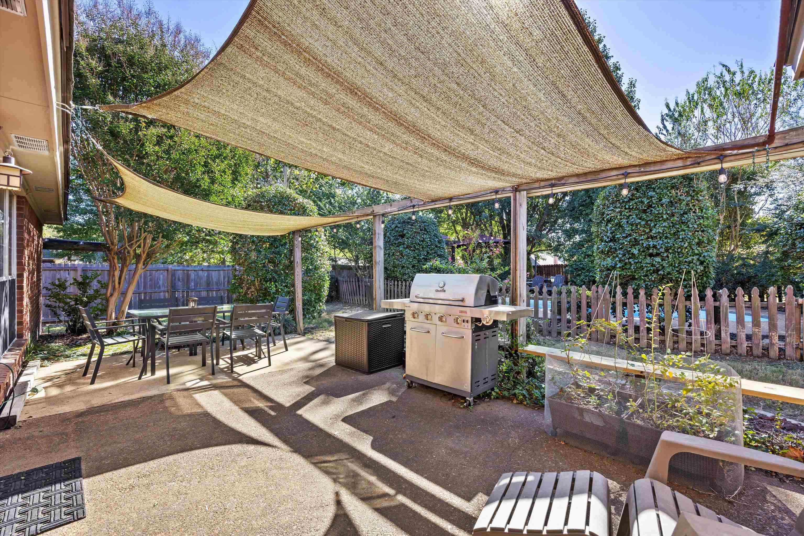 7735 Shadow Elm Rd Property Photo 24
