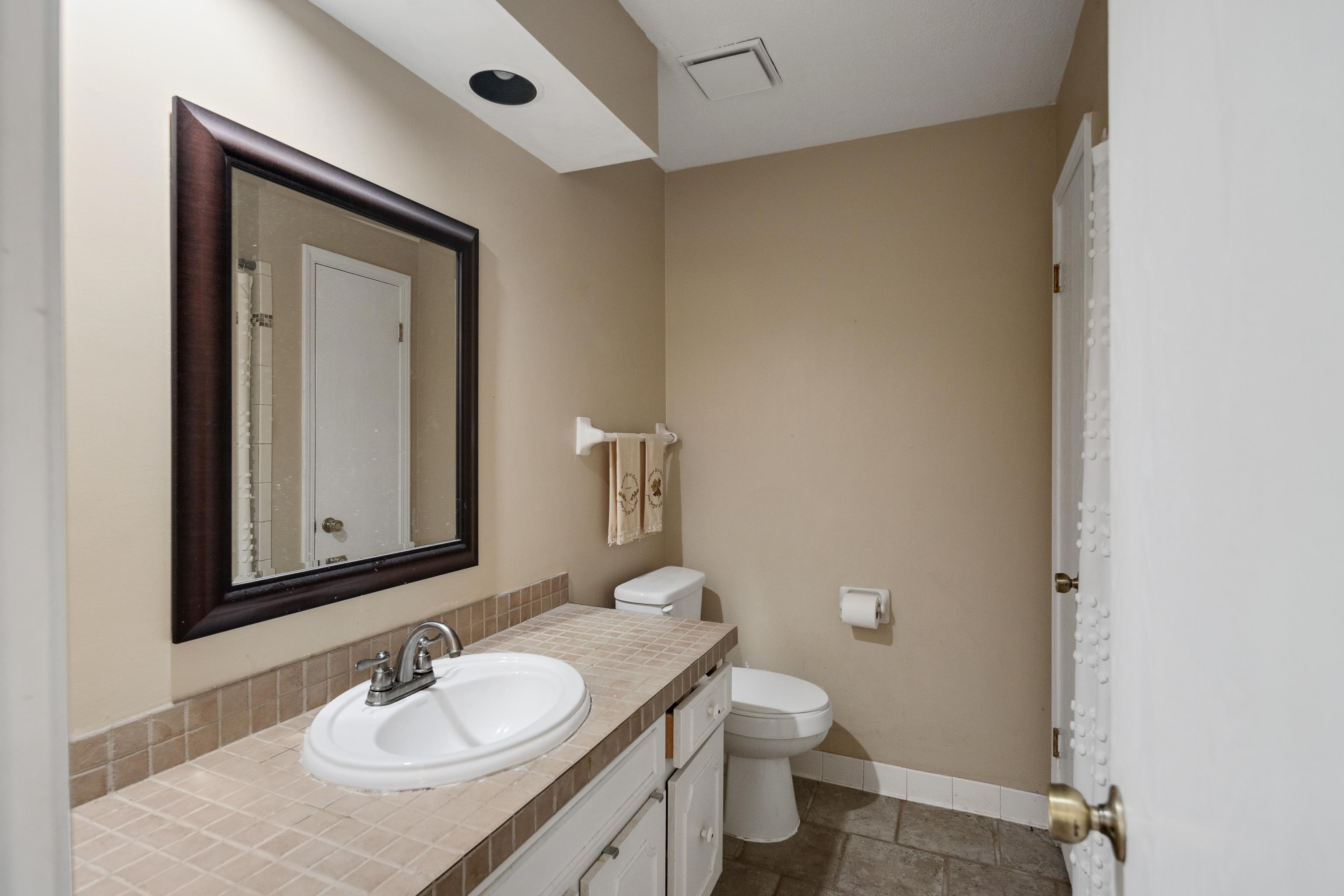 8153 Shallow Glen Trl Property Photo 18