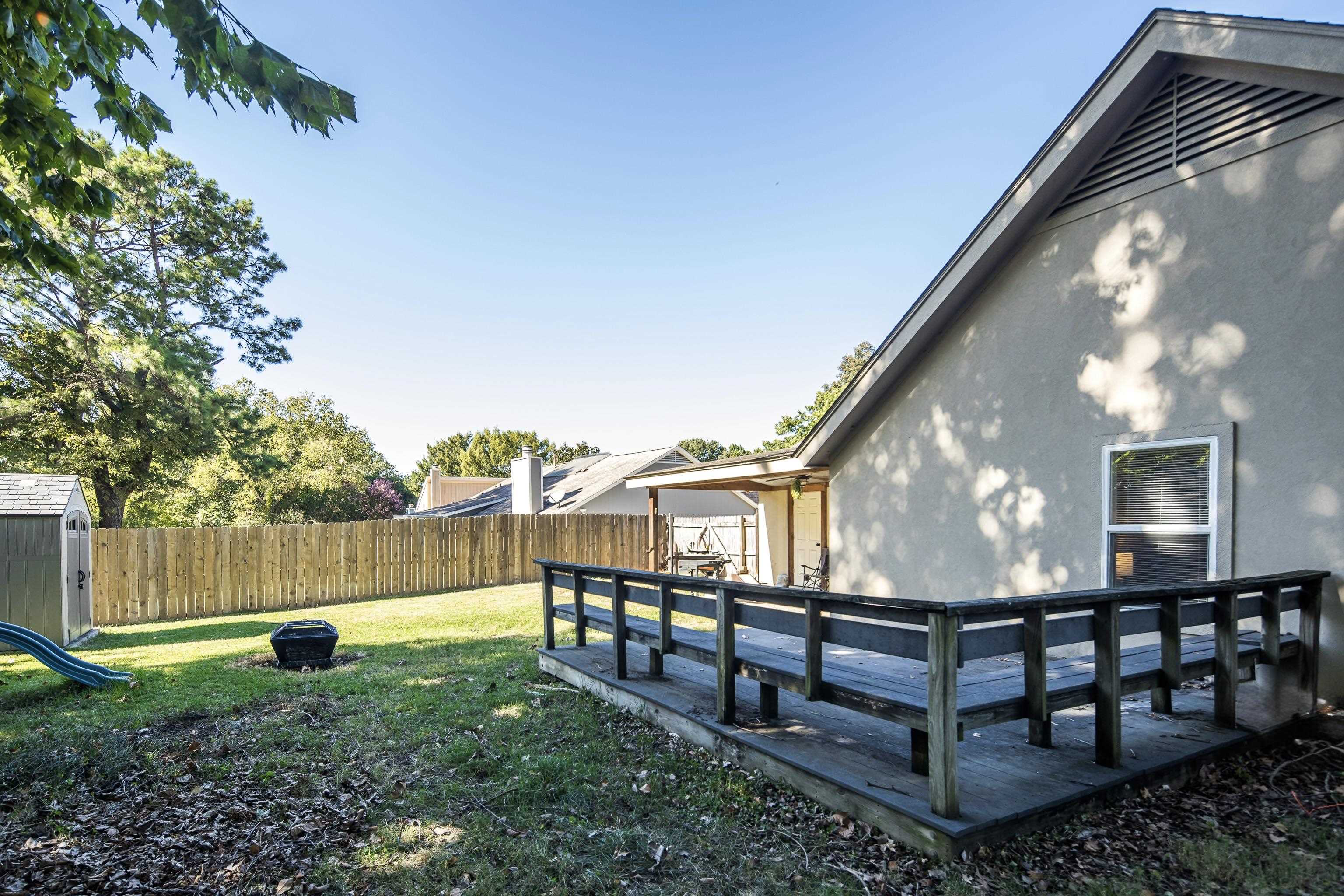 8153 Shallow Glen Trl Property Photo 27