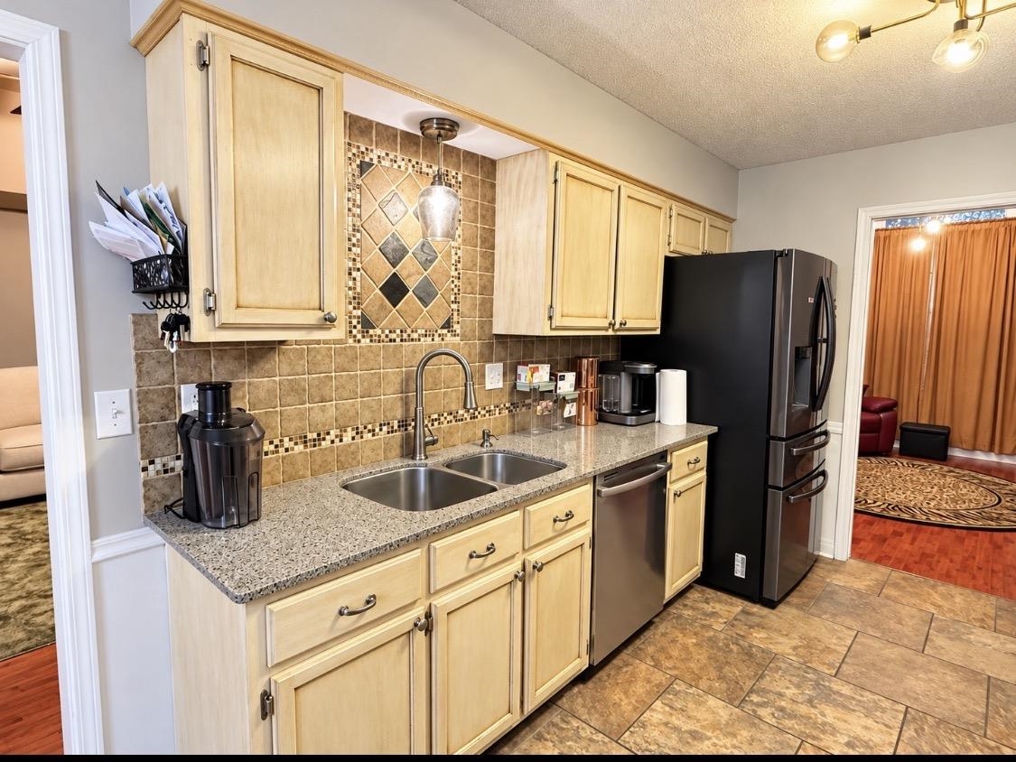 861 W Wood Cade Cove Cv Property Photo 8