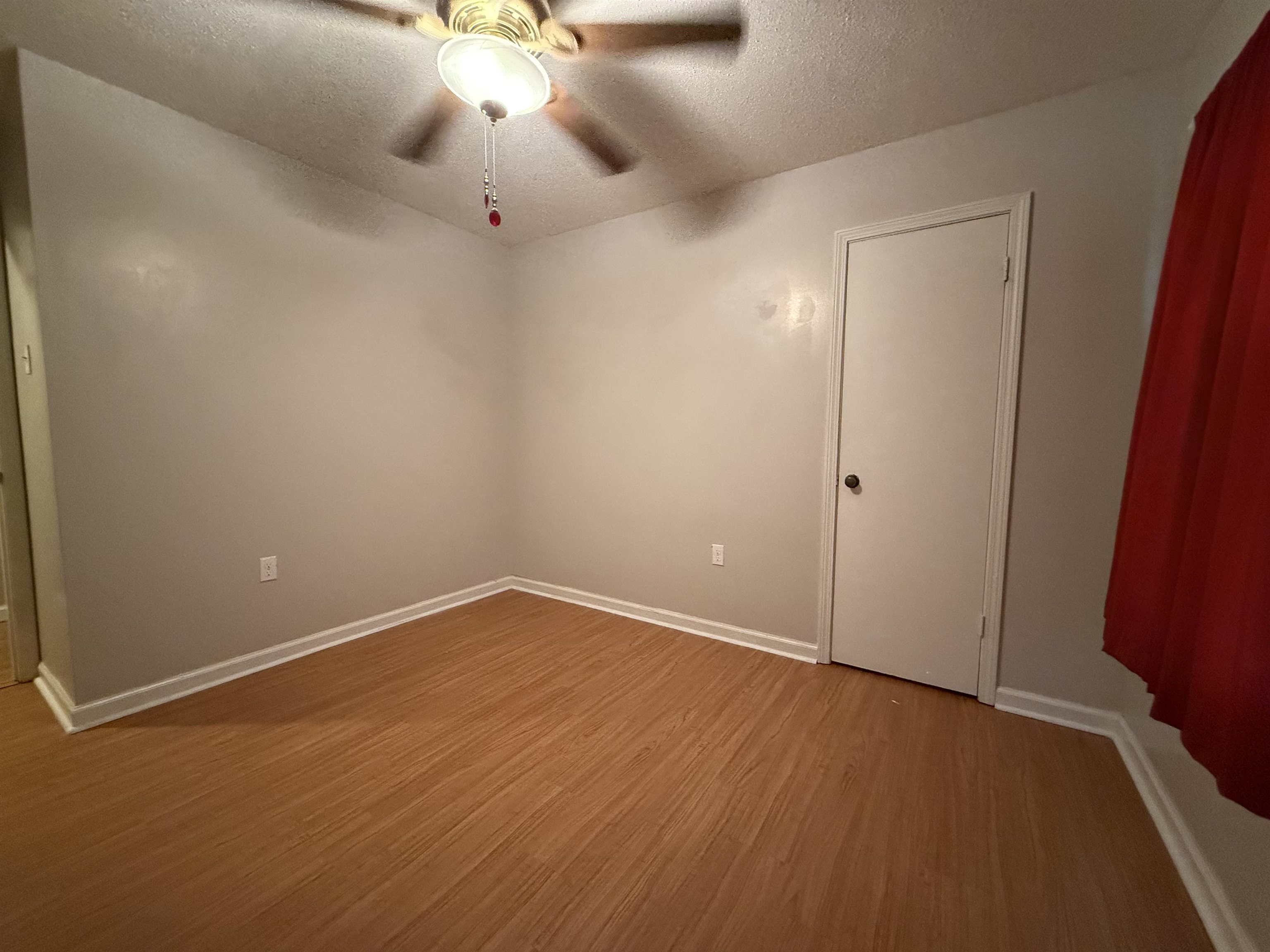 5040 Clear Creek Dr Property Photo 14