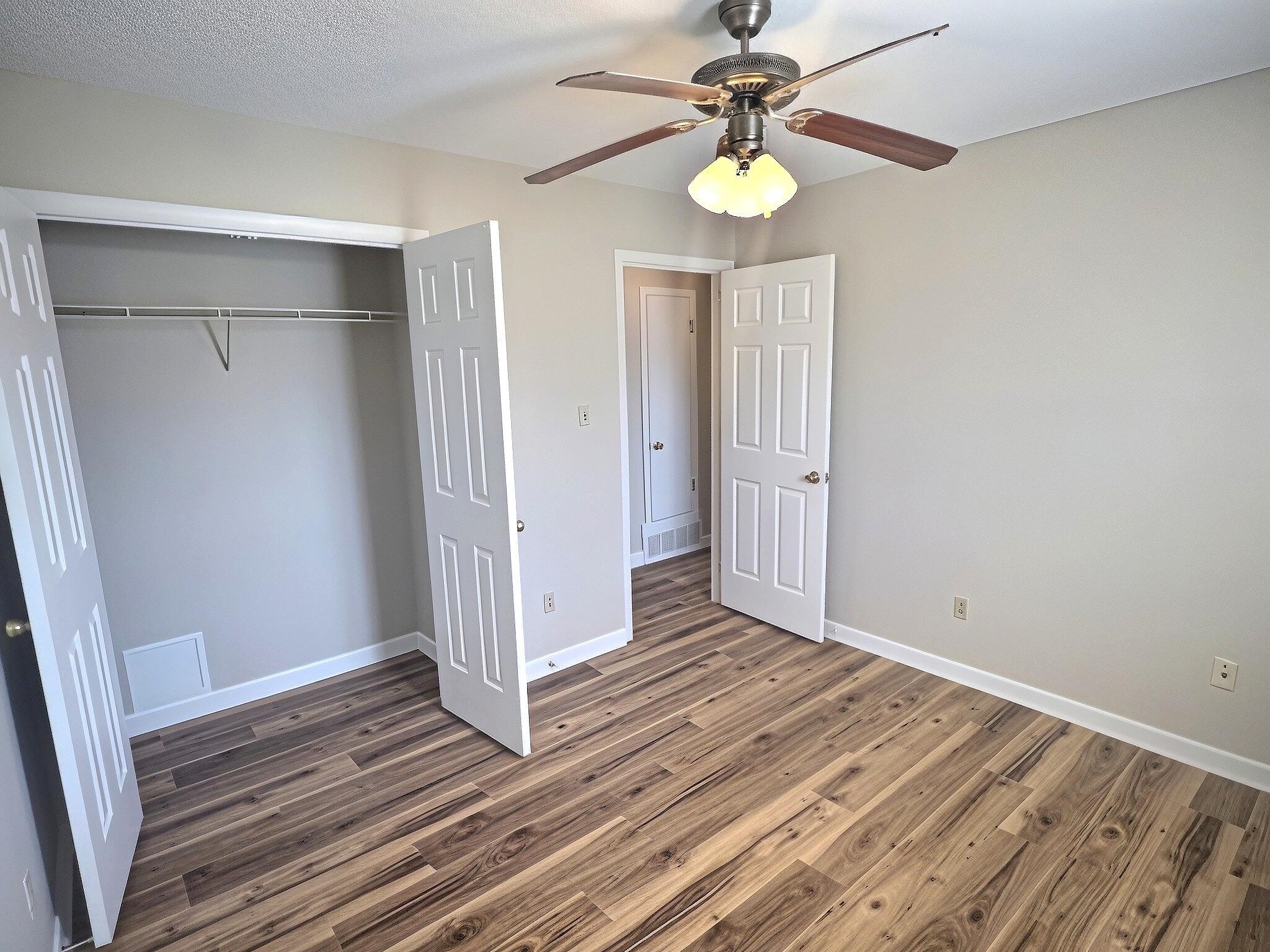 7076 Amberly Way Dr Property Photo 20