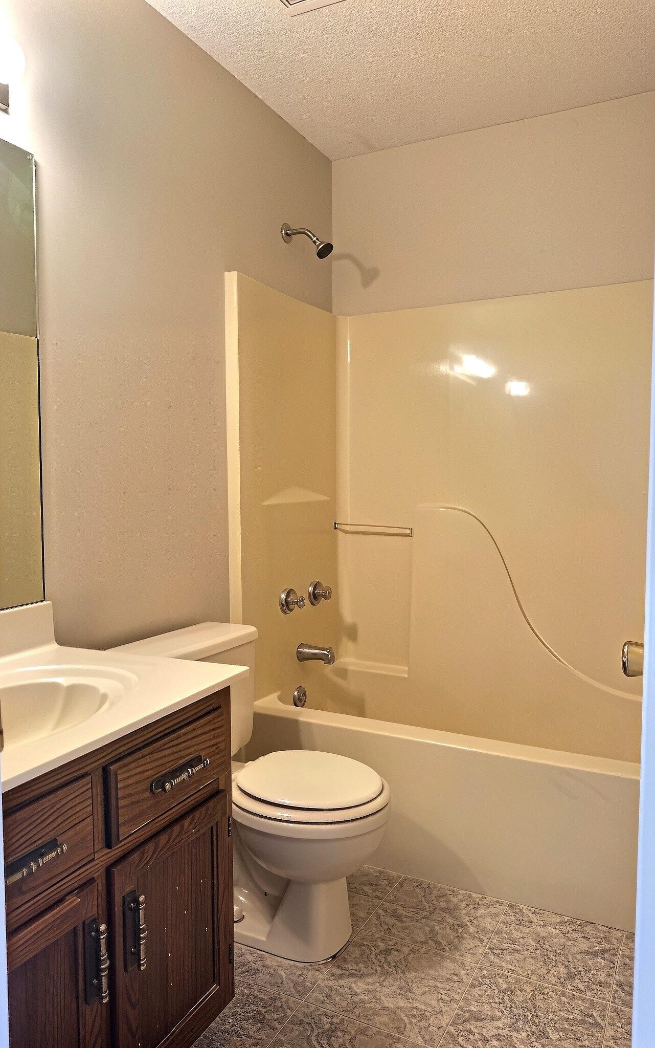 7076 Amberly Way Dr Property Photo 21