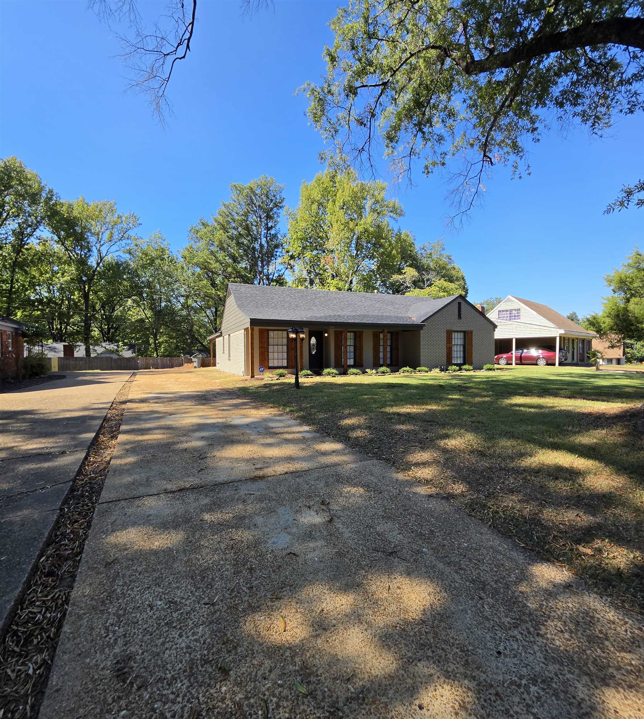 3141 Scotland Rd Property Photo 1