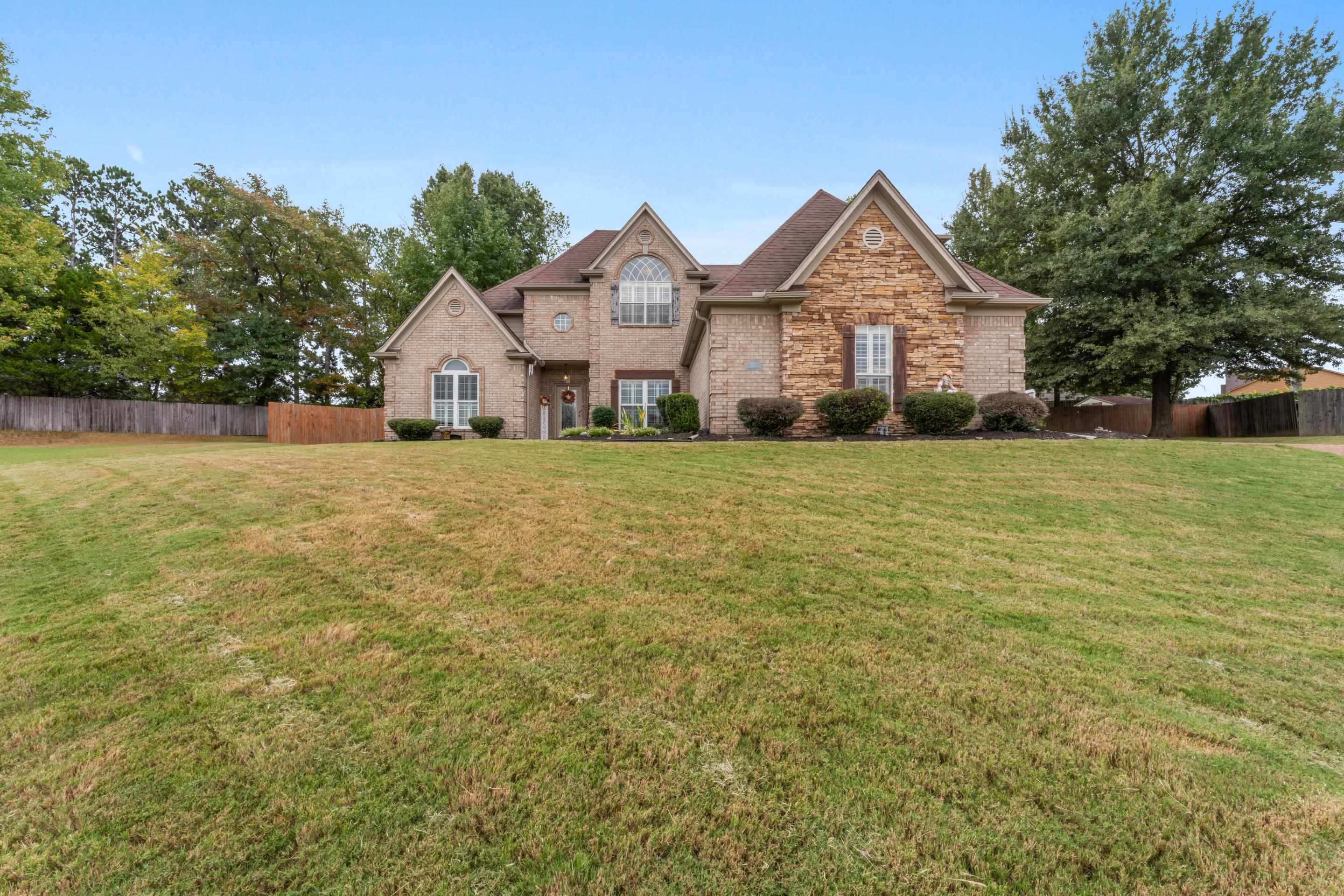6245 CHRISTINA WOOD DR Property Photo 1