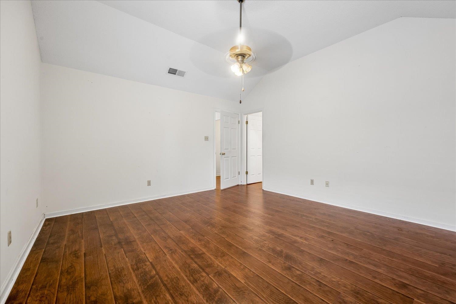 1691 Dexter Ln Property Photo 19