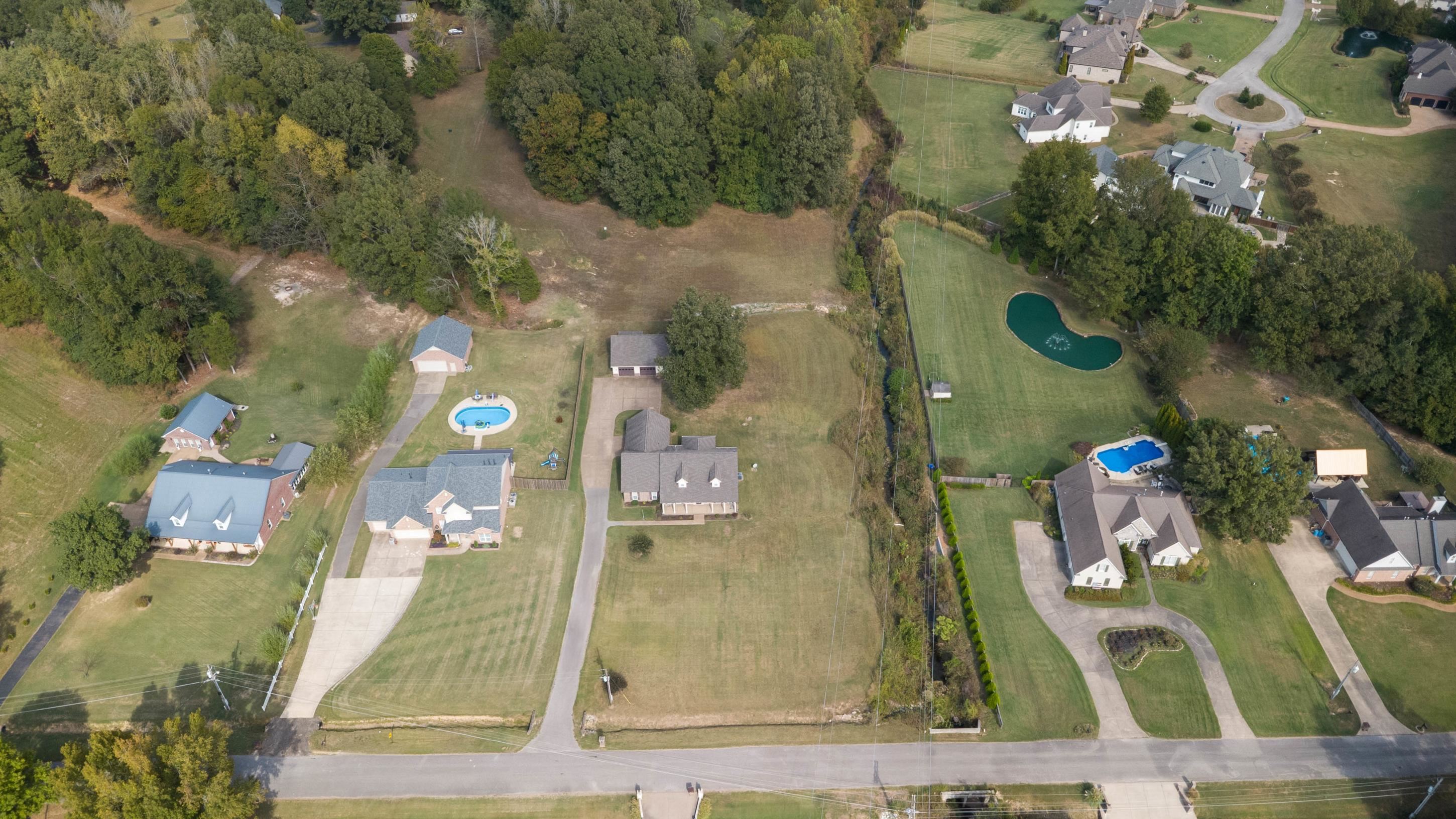 360 Catalpa Dr Property Photo 29