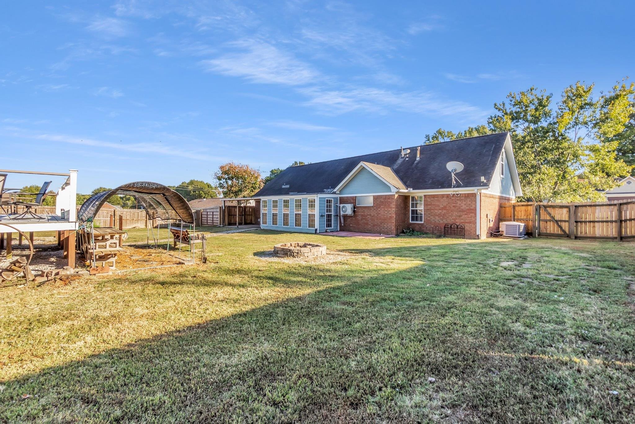 102 Fulcher Dr Property Photo 40