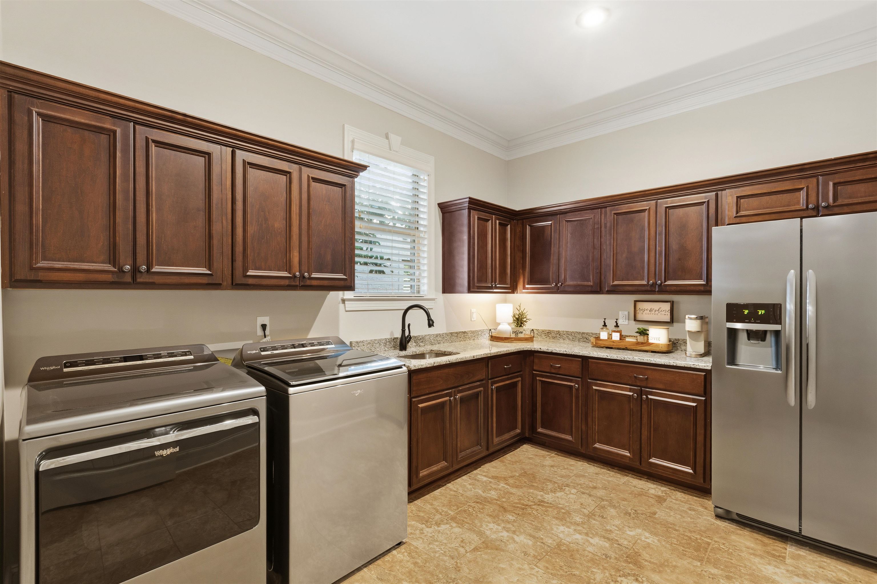 4633 Maple Glen Ct Property Photo 23