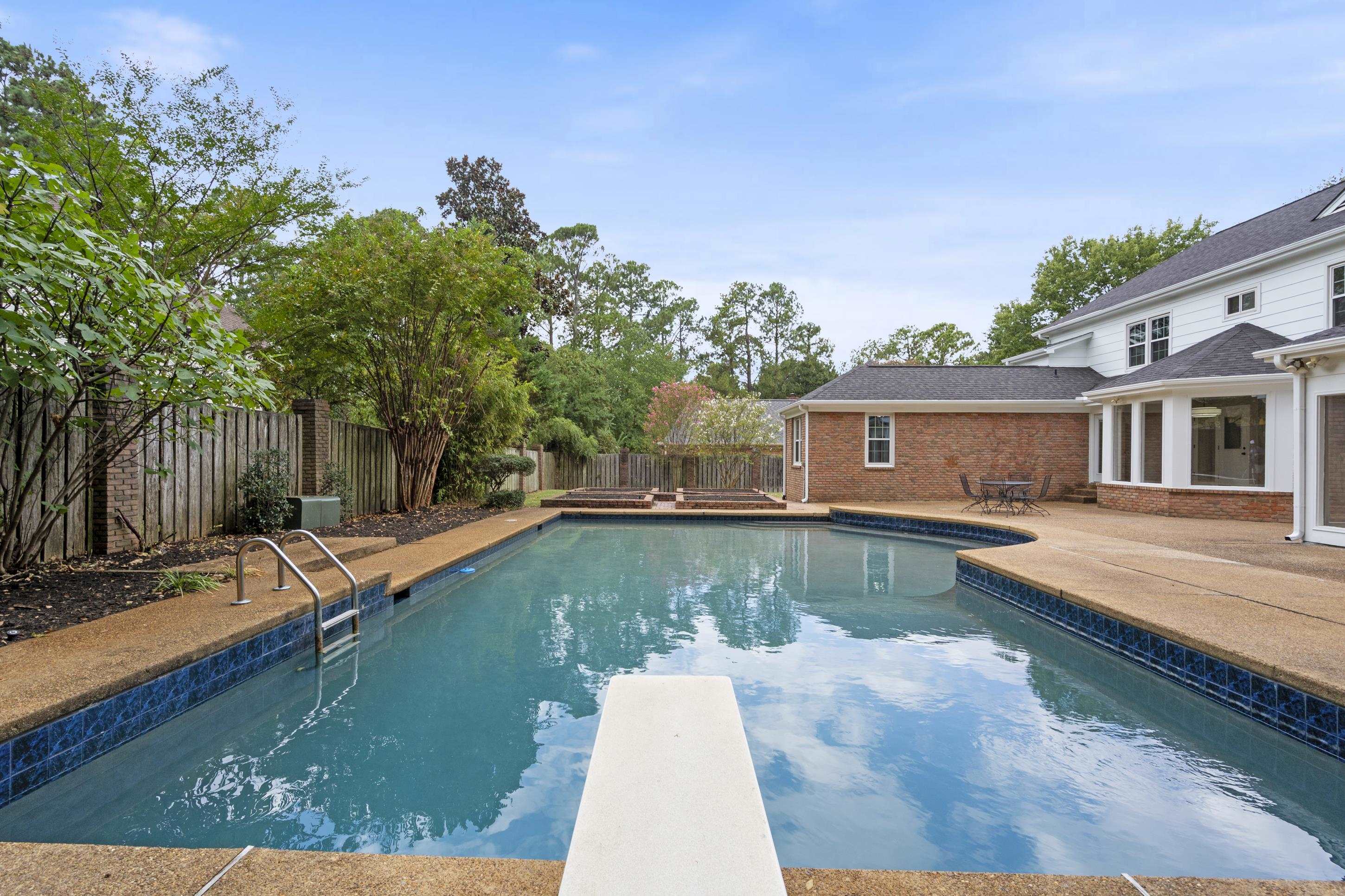 5961 Lake Tide Cv Property Photo 11