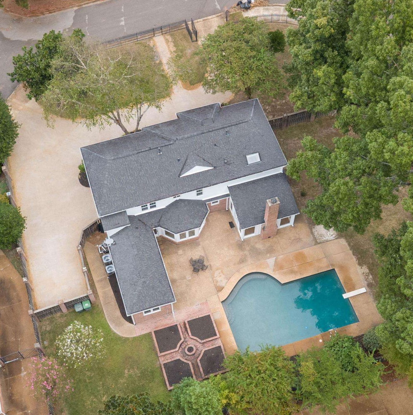 5961 Lake Tide Cv Property Photo 33