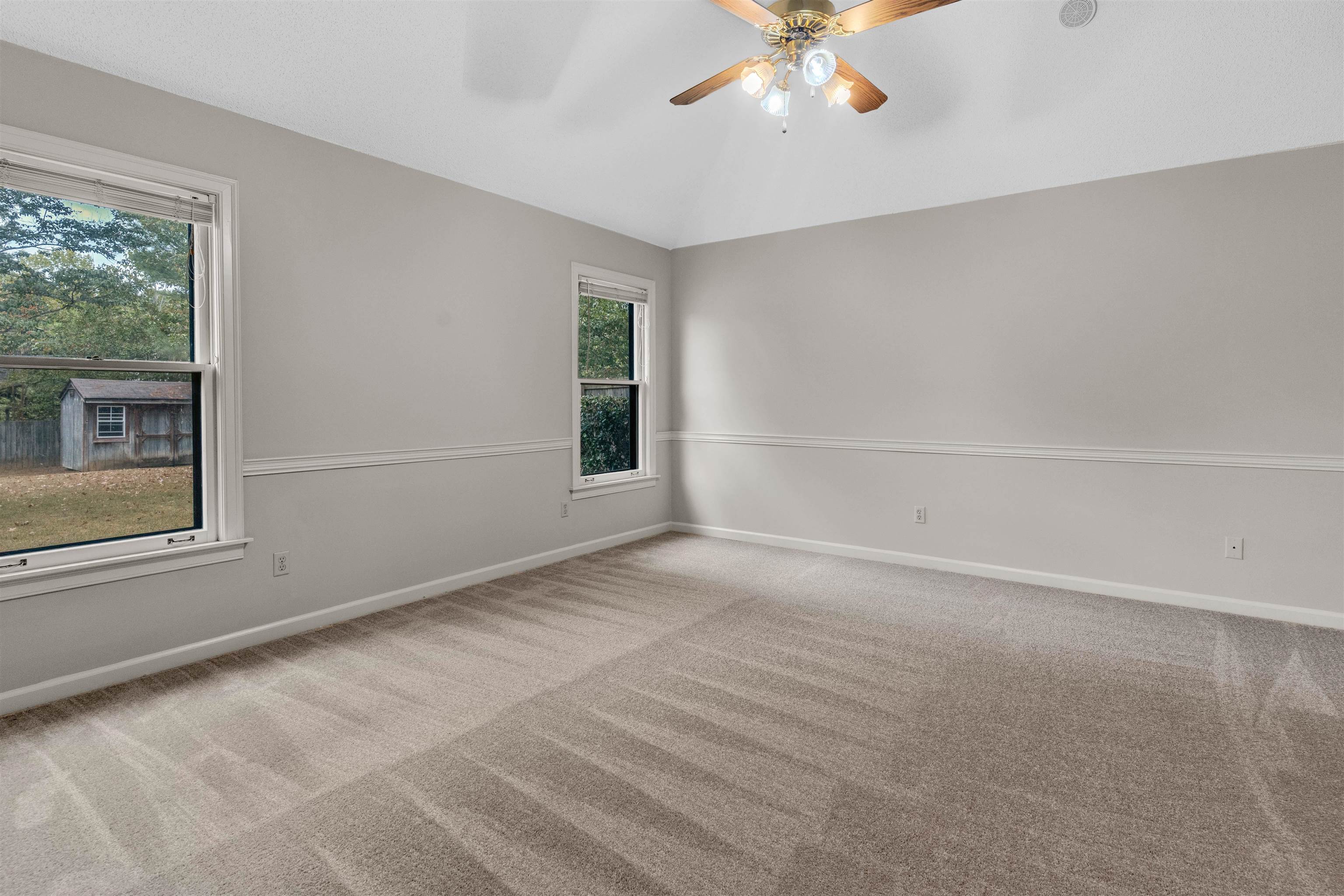 8654 Leaf Manor Cv Property Photo 16
