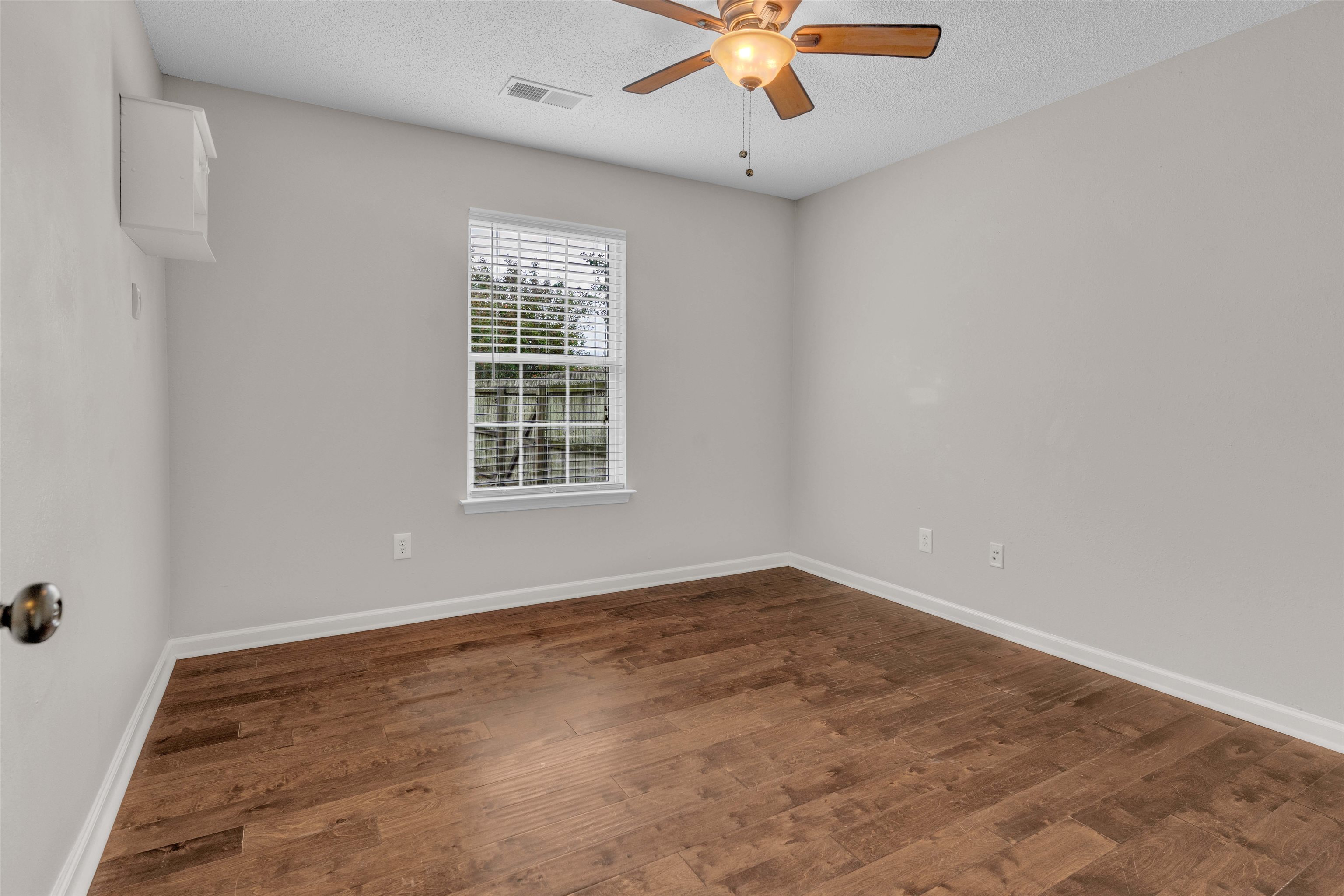 10 Oakland Woods Cv Property Photo 19