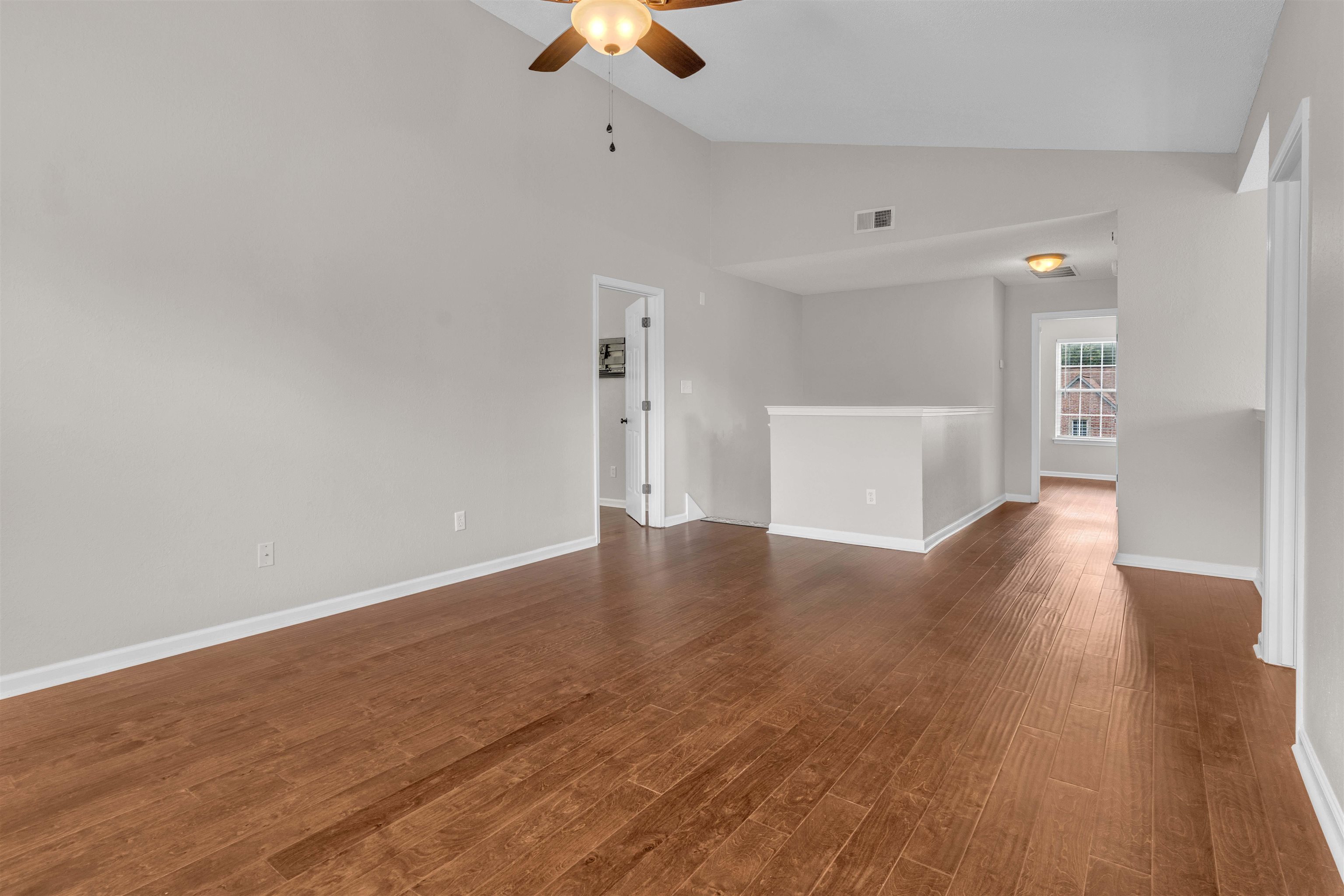 10 Oakland Woods Cv Property Photo 21