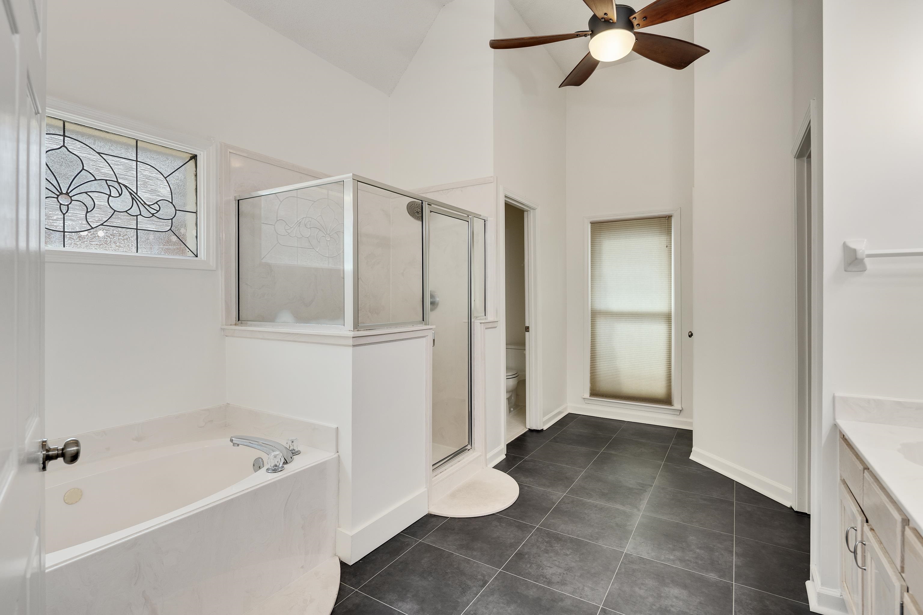 6078 Daybreak Dr Property Photo 20