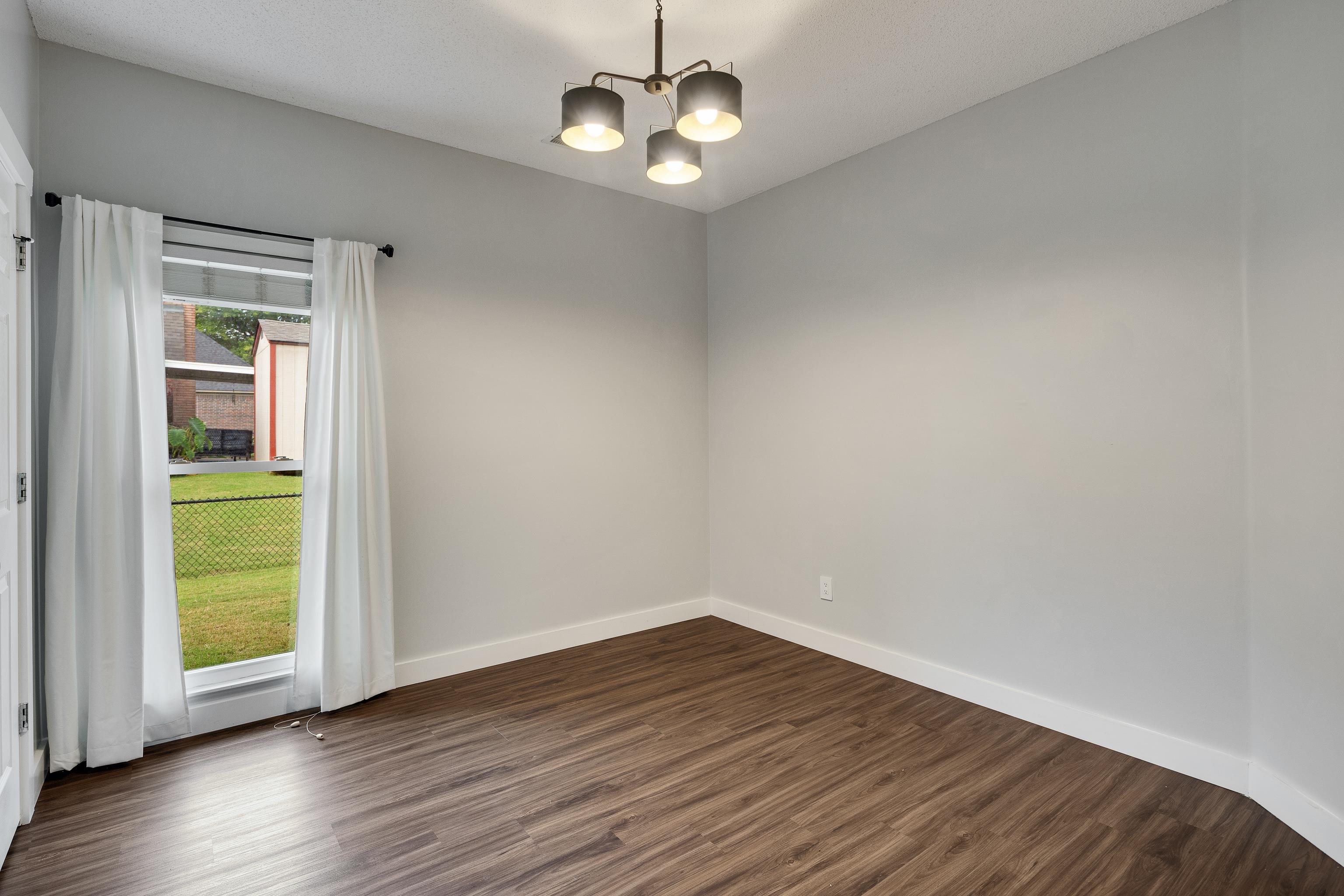 6078 Daybreak Dr Property Photo 21