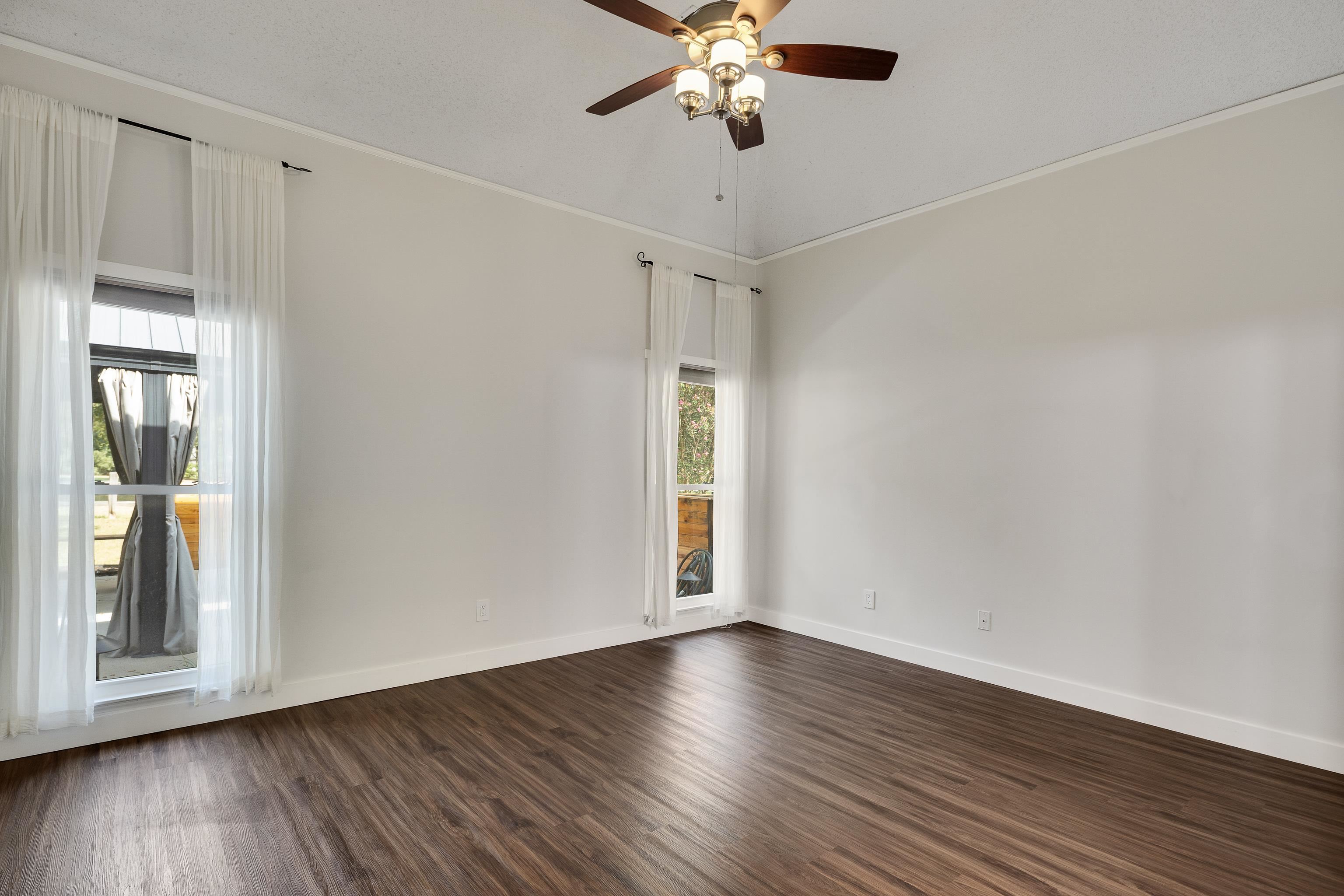 6078 Daybreak Dr Property Photo 29