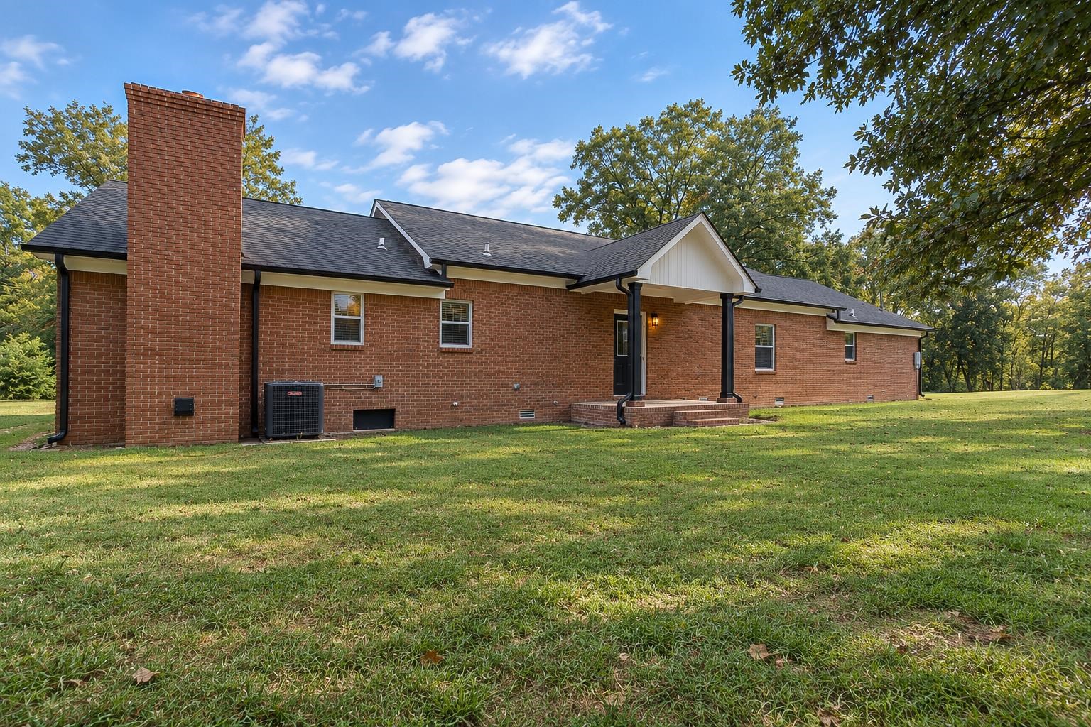 1137 Lucy Kelly Rd Property Photo 32