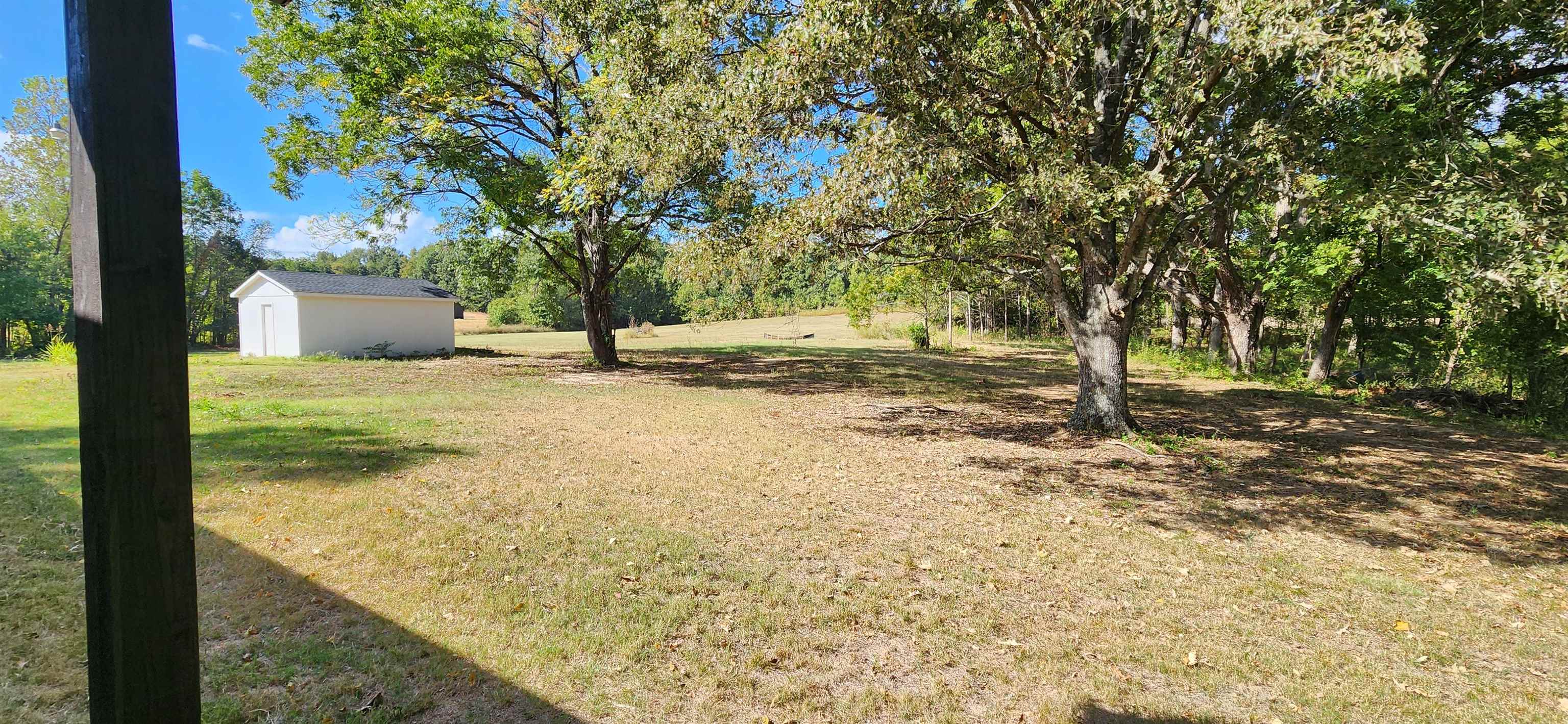 1137 Lucy Kelly Rd Property Photo 33