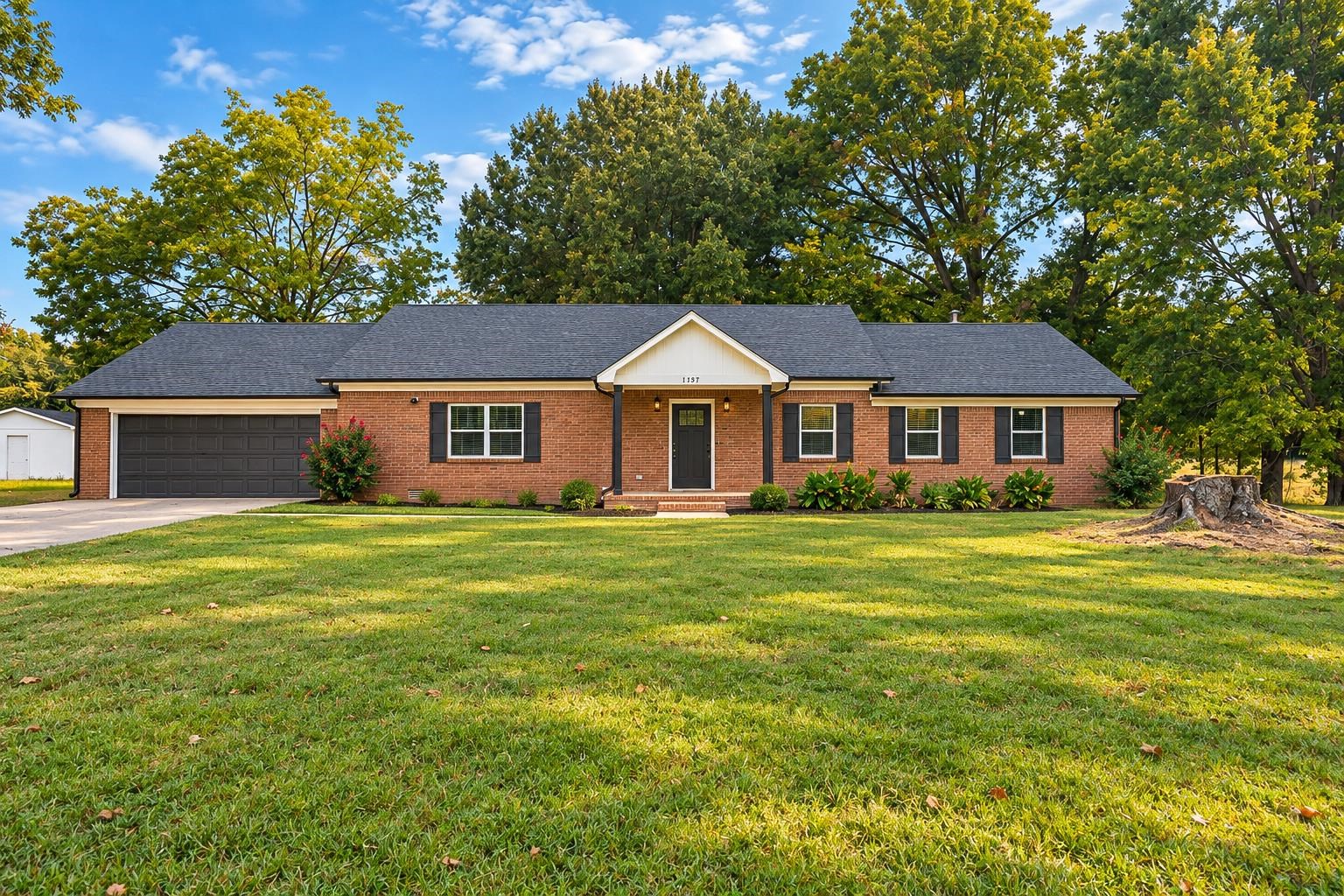 1137 Lucy Kelly Rd Property Photo 40