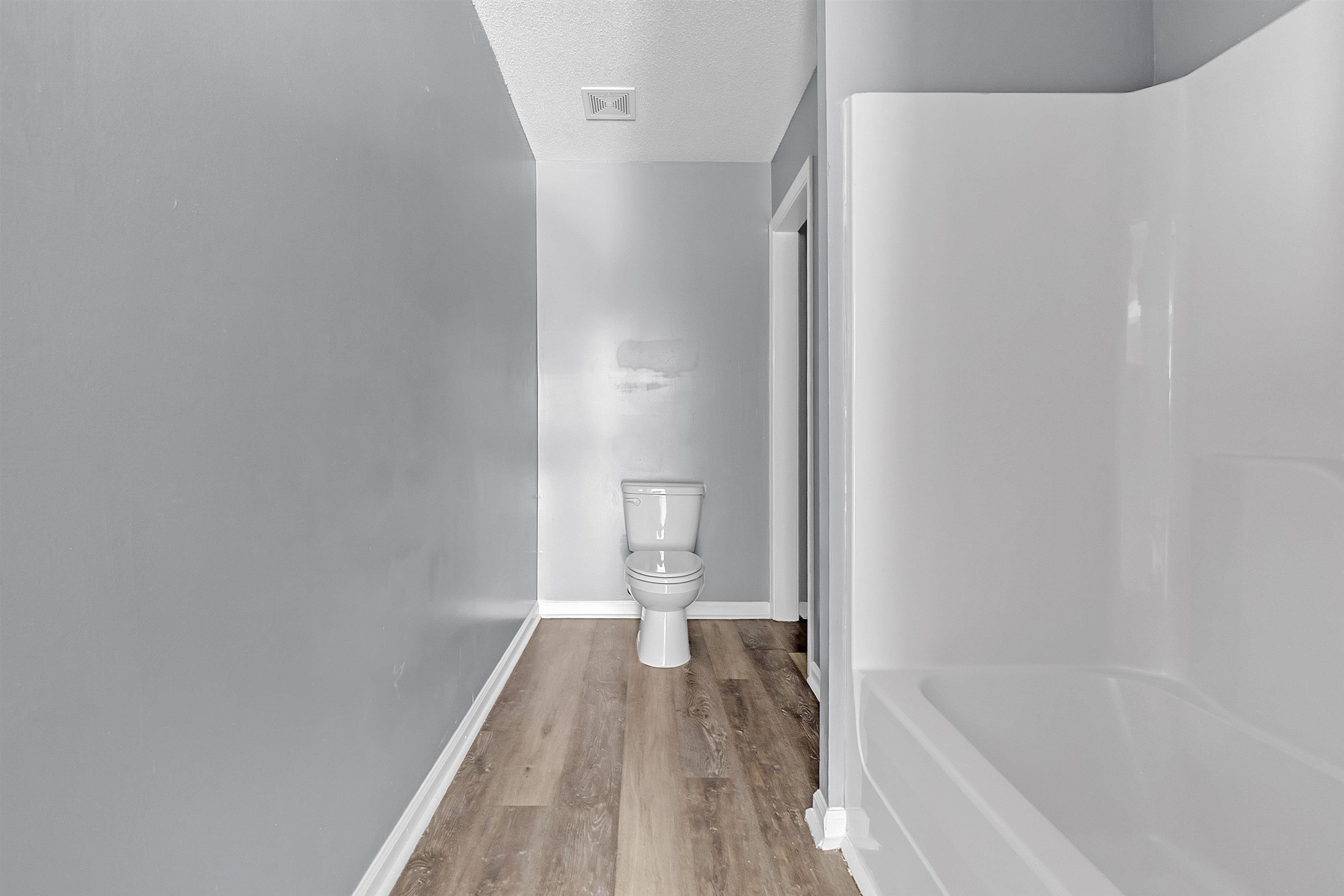 2525 Rozelle St Property Photo 13