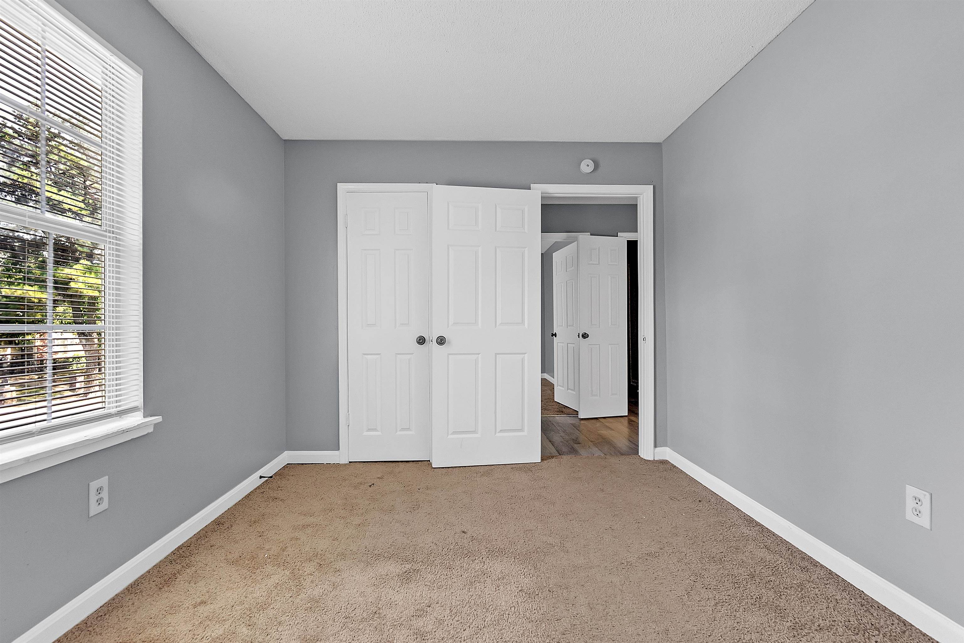 2525 Rozelle St Property Photo 15