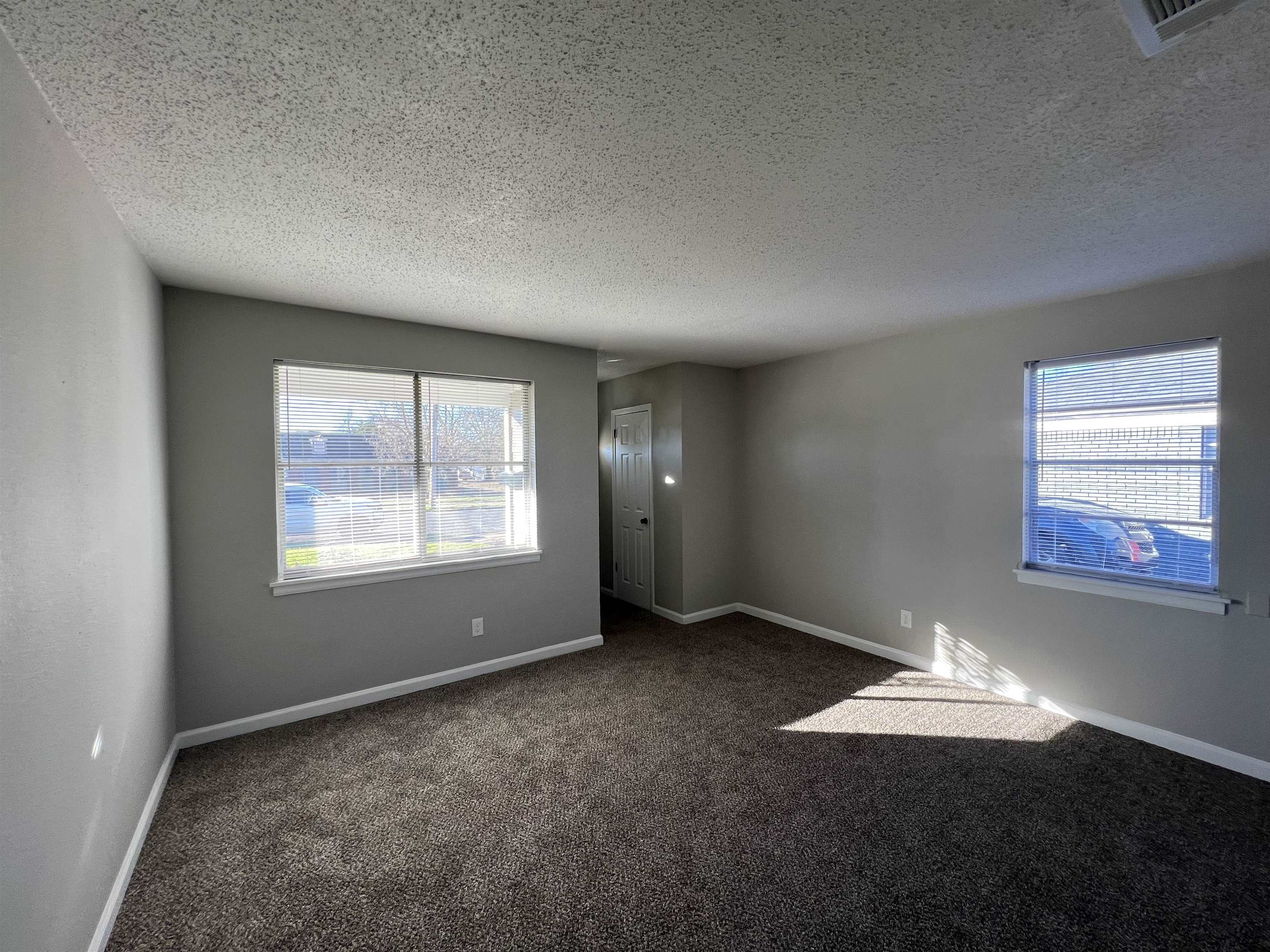 2422 Charjean Cv Property Photo 2