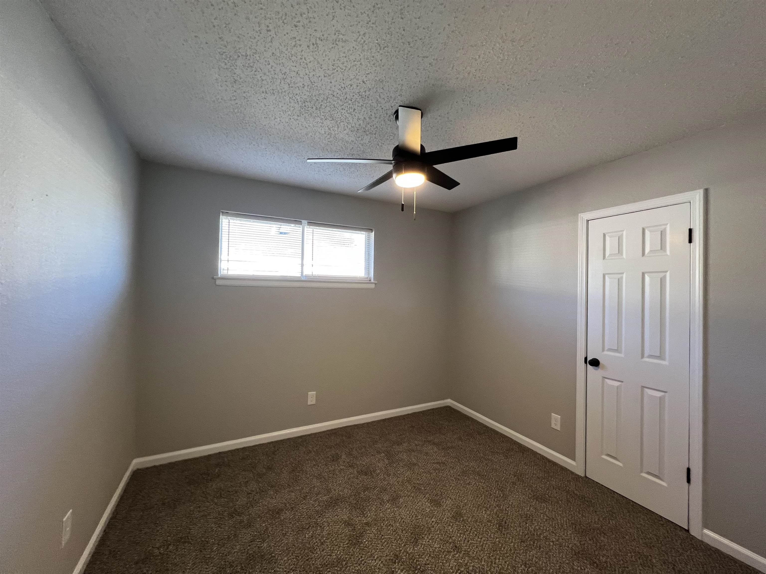 2422 Charjean Cv Property Photo 7
