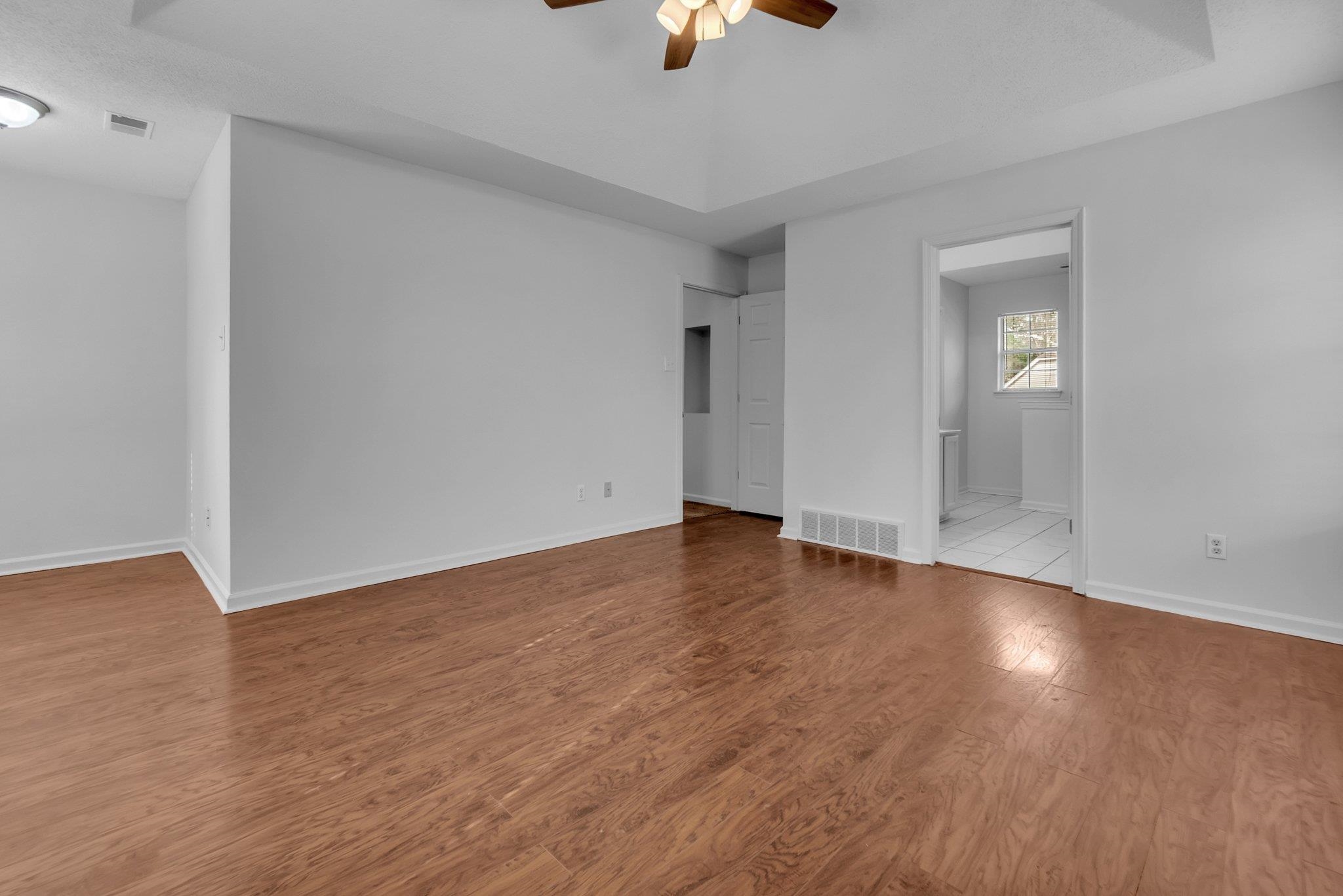 10 Oakshire Cv Property Photo 23