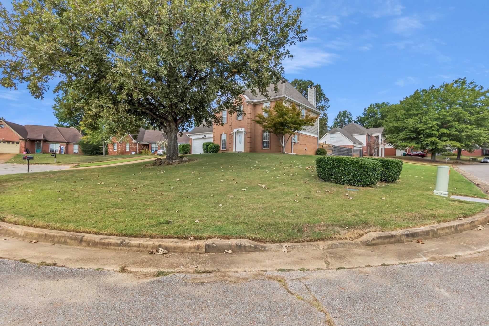10 Oakshire Cv Property Photo 35