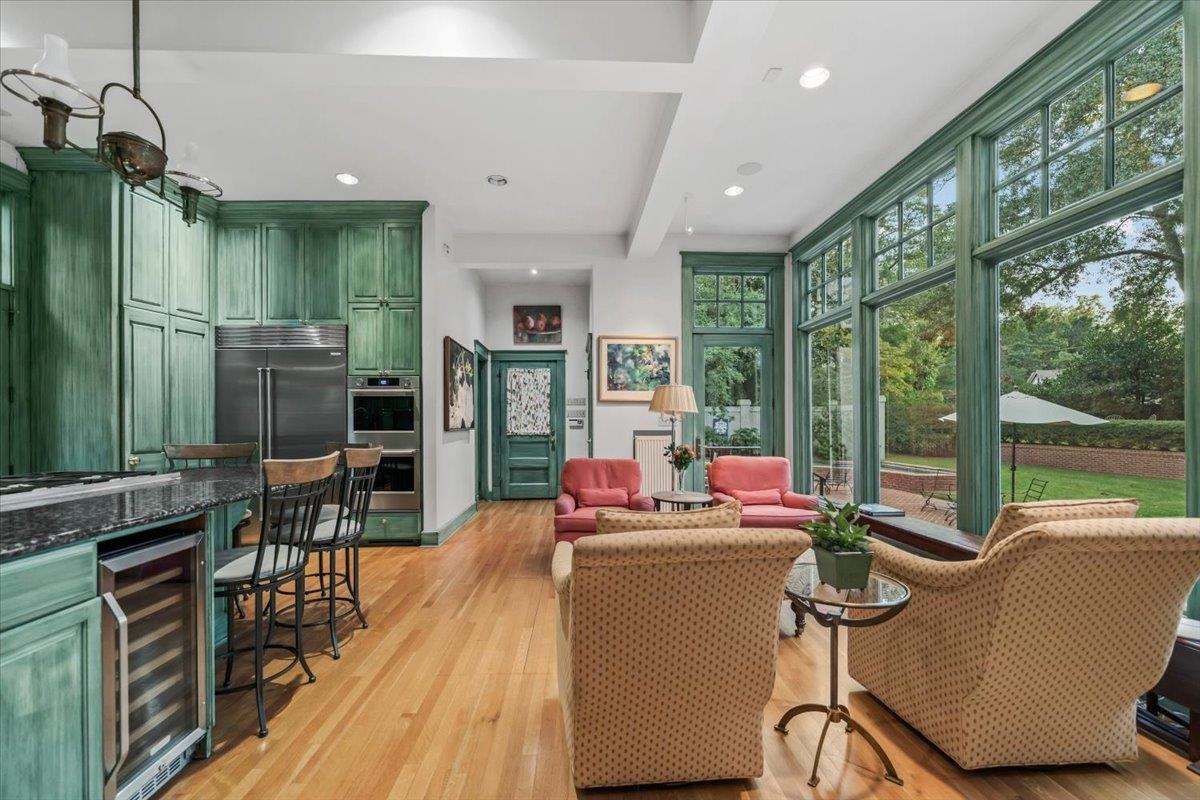 1857 Overton Park Ave Property Photo 17