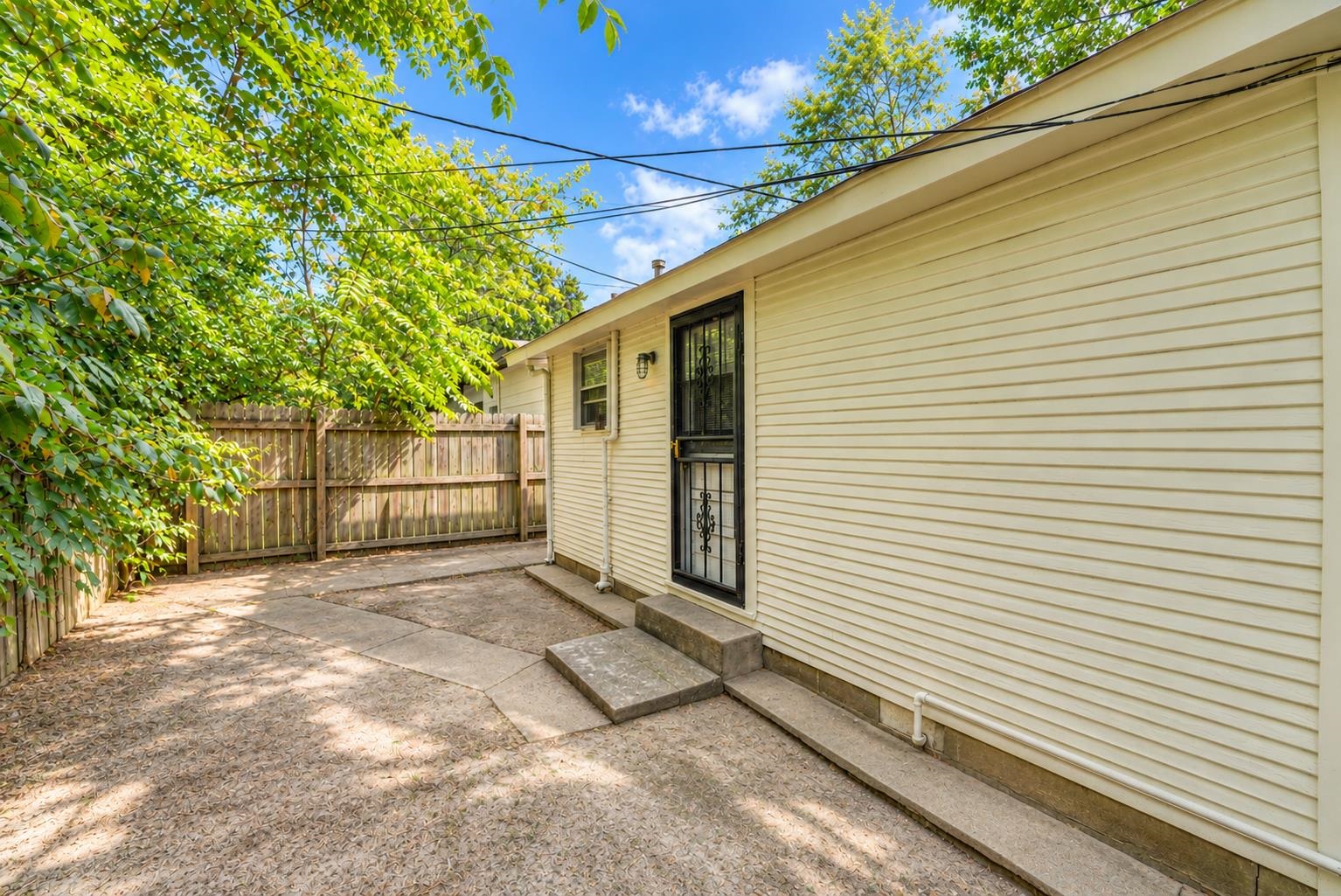 1756 Crump Ave Property Photo 34