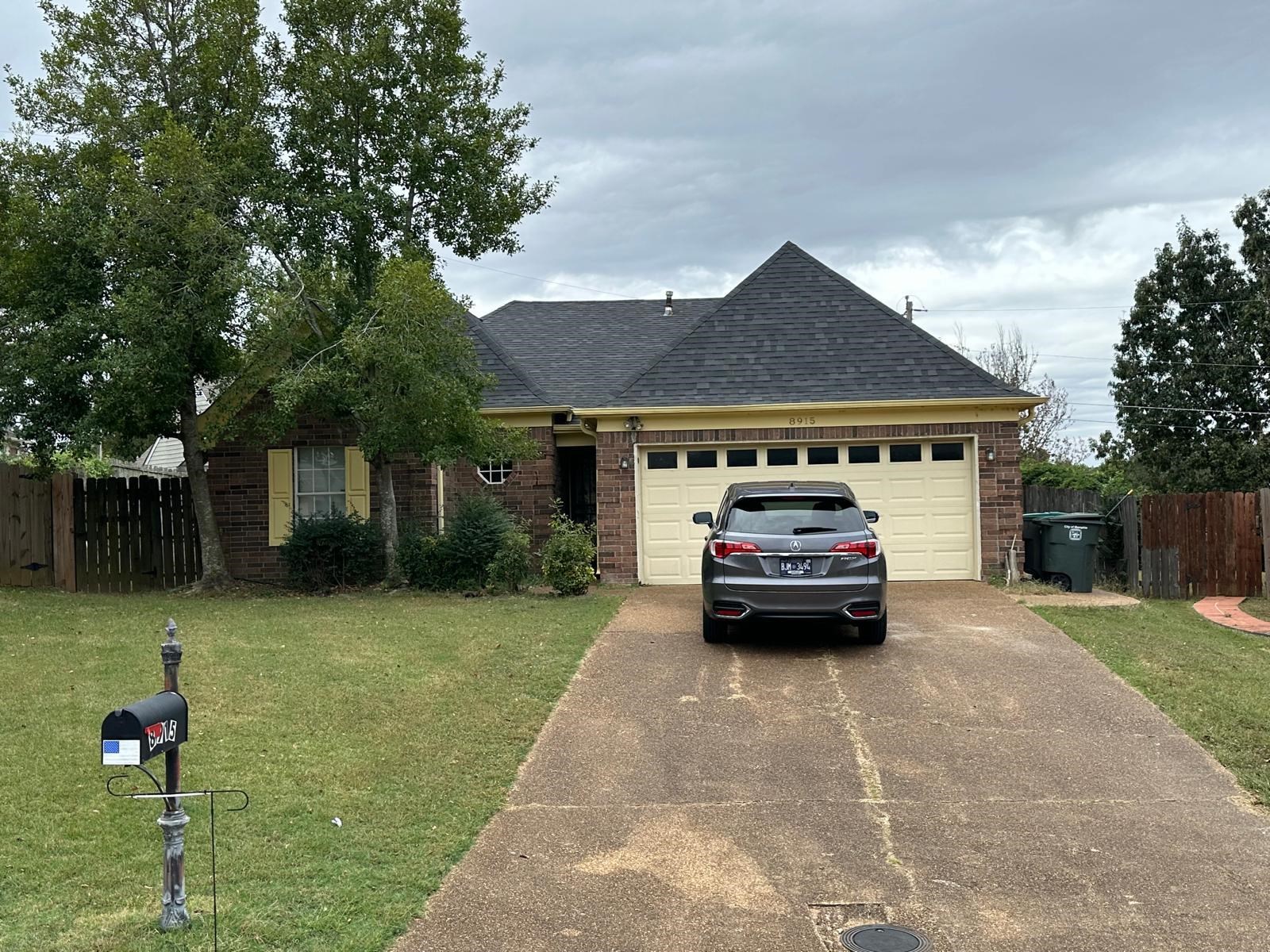 8915 Lakeside Cv Property Photo 1