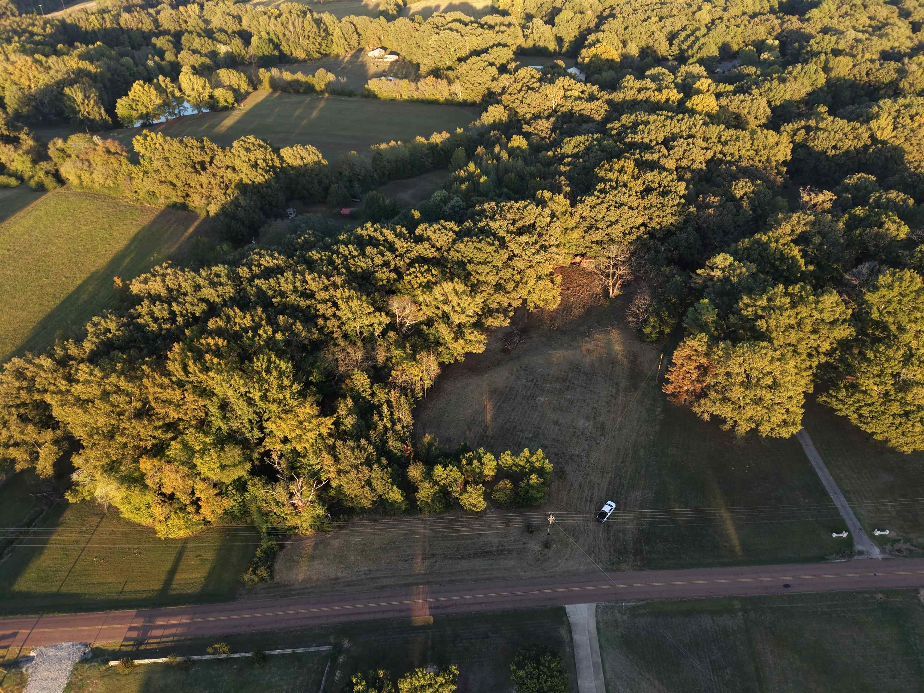 0 Country Club Rd Property Photo 1