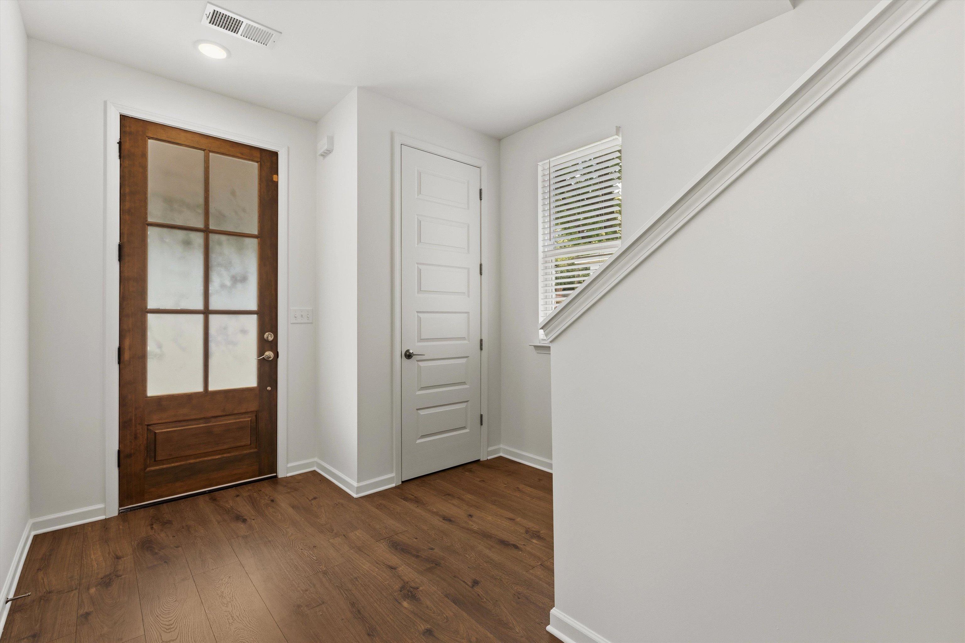 1635 Nelson Ave Property Photo 6