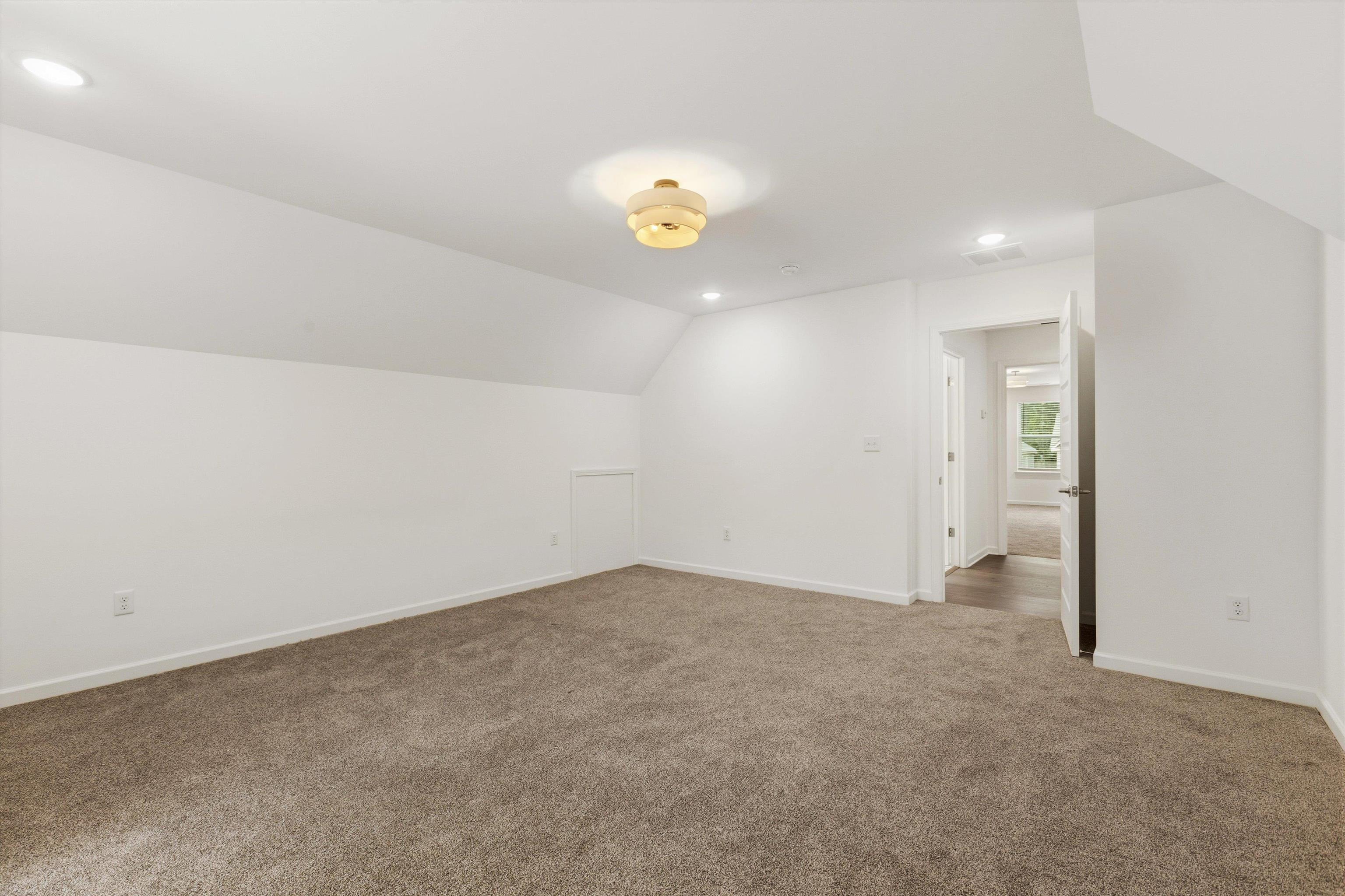 1635 Nelson Ave Property Photo 25