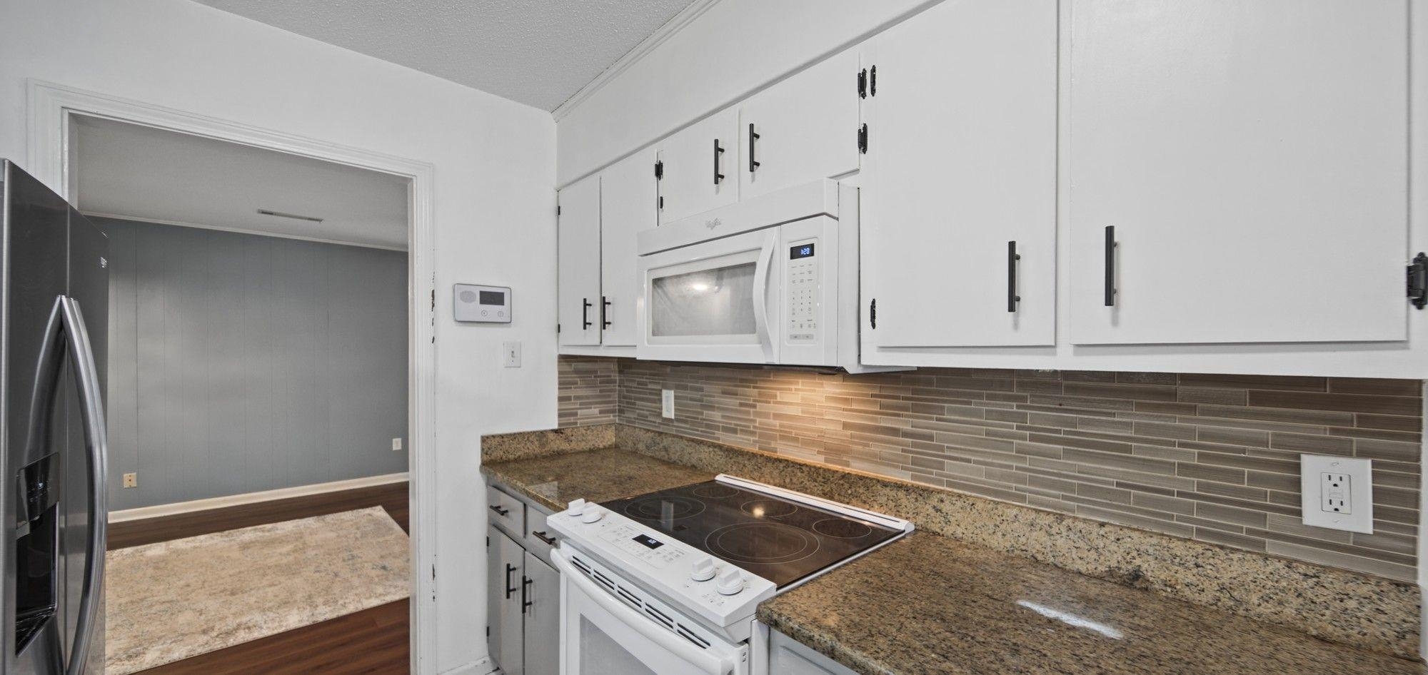 262 Cheryl St Property Photo 5